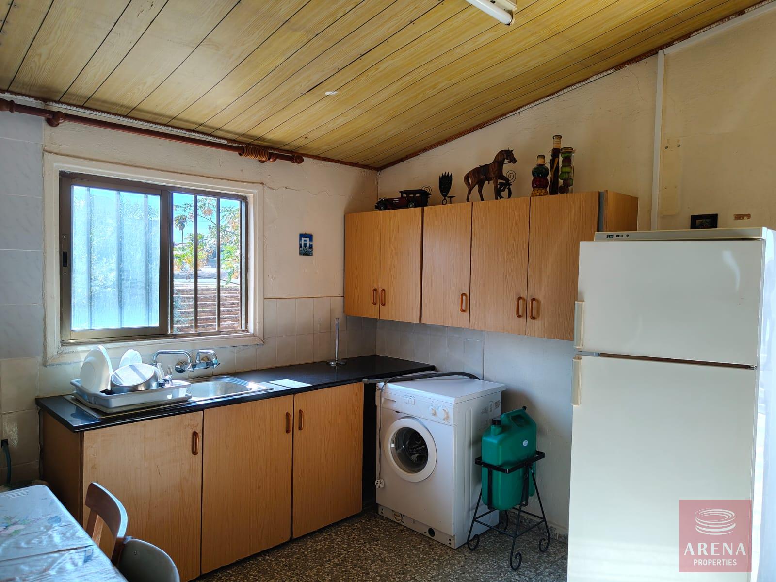1-BUNGALOW-AVGOROU-10399-8-3