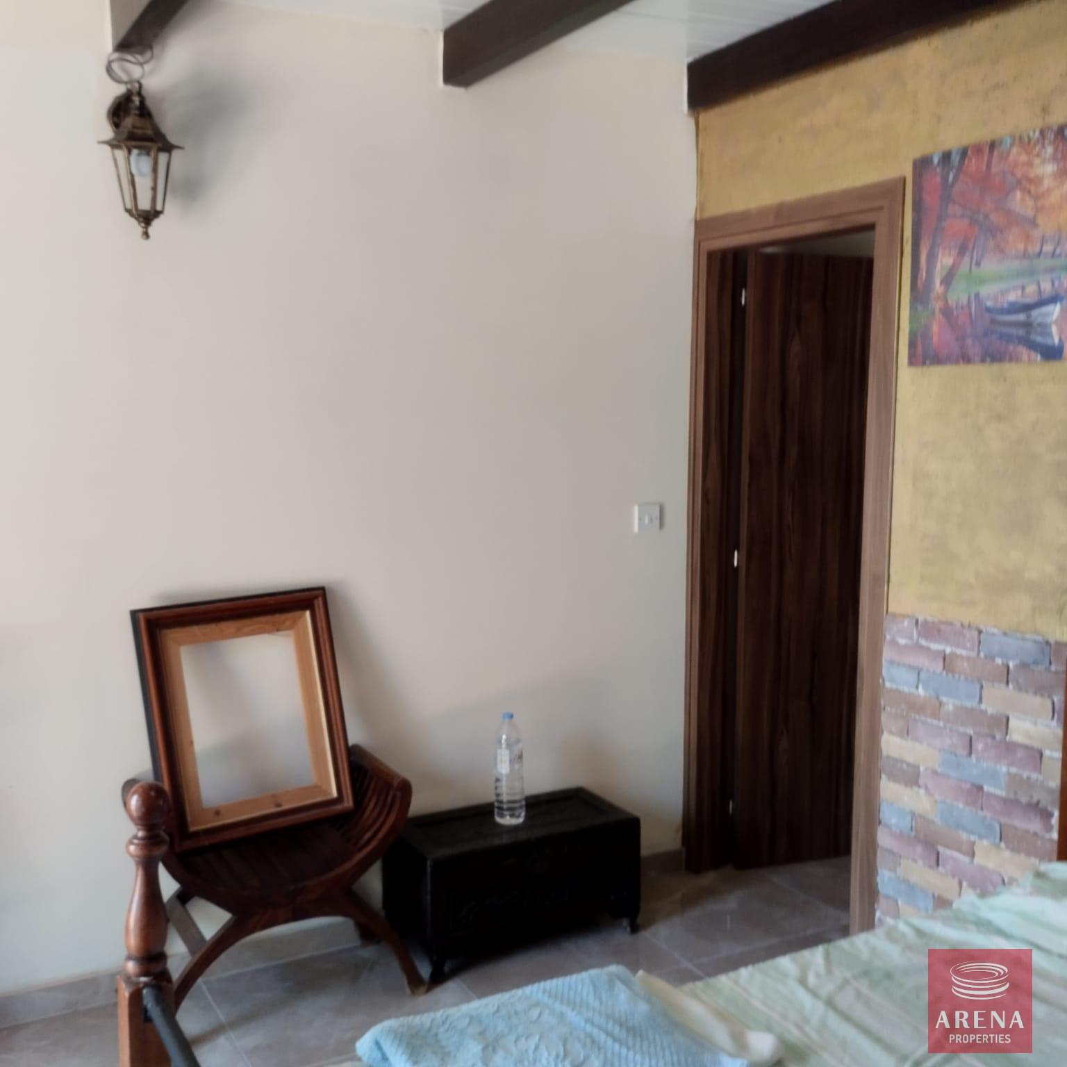 1-BUNGALOW-IN-PARALIMNI-9195-8