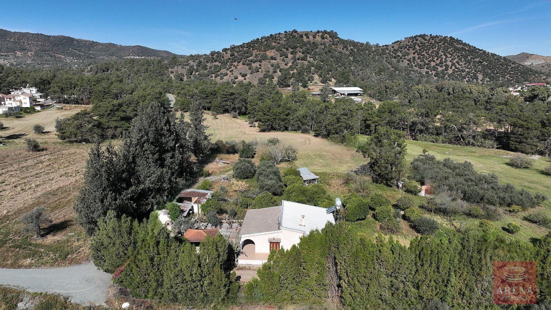 1-BUNGALOW-IN-PSEVDAS-9640-1