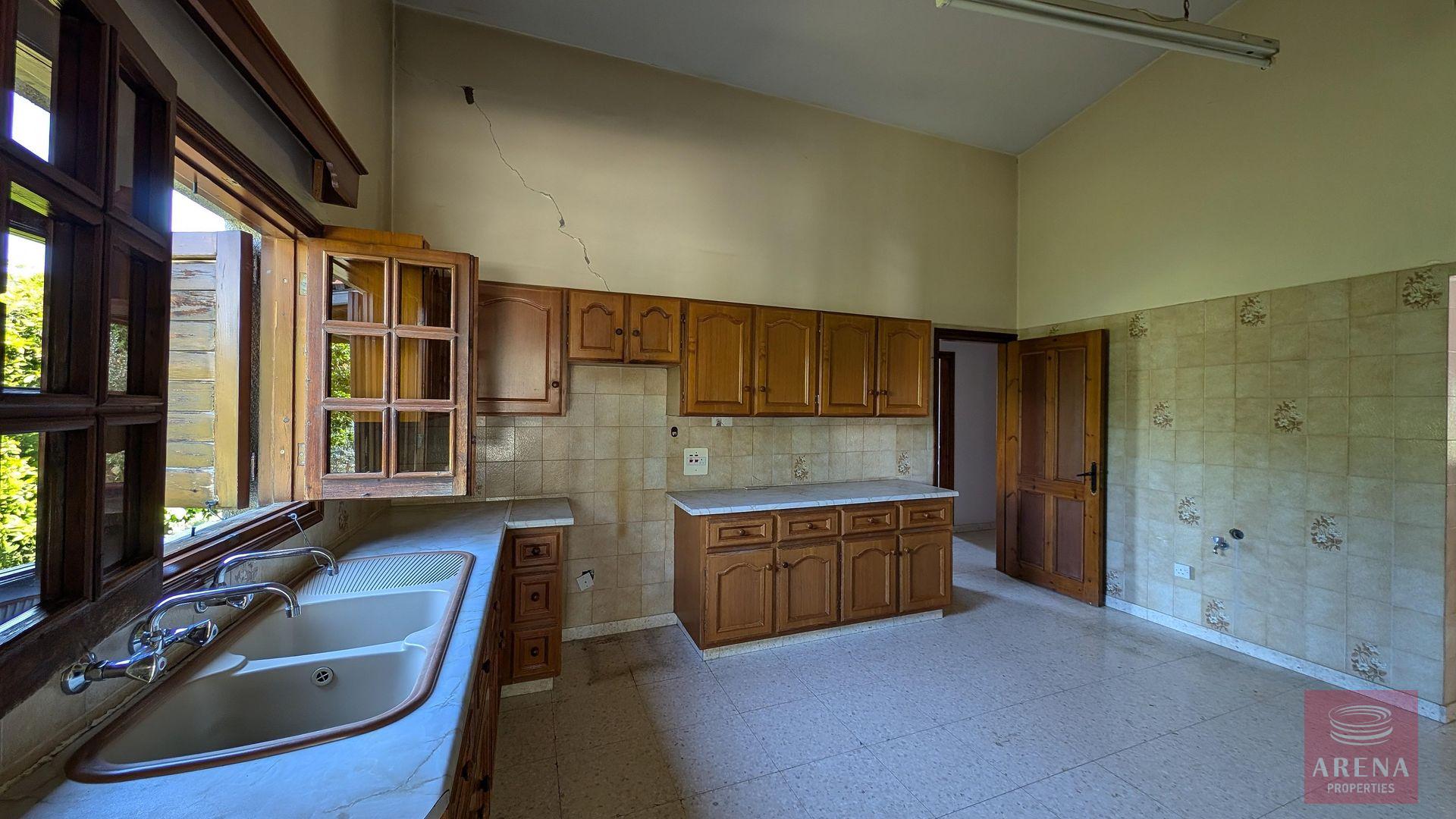 1-BUNGALOW-IN-PSEVDAS-9640-18