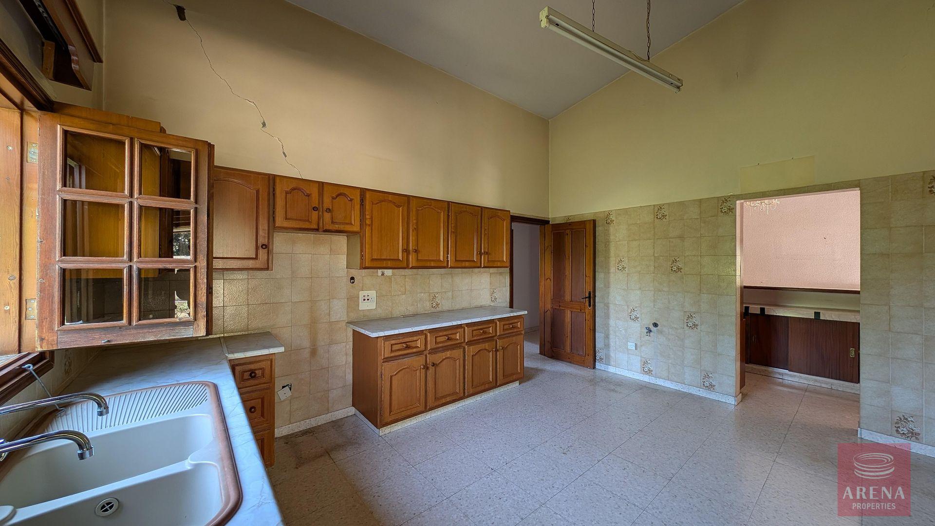 1-BUNGALOW-IN-PSEVDAS-9640-2