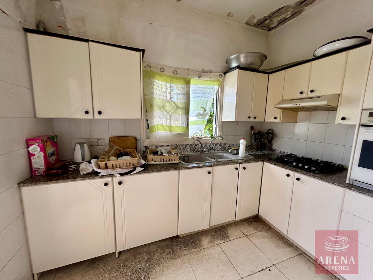 1-HOUSE-IN-ARADIPPOU-10310-17-3