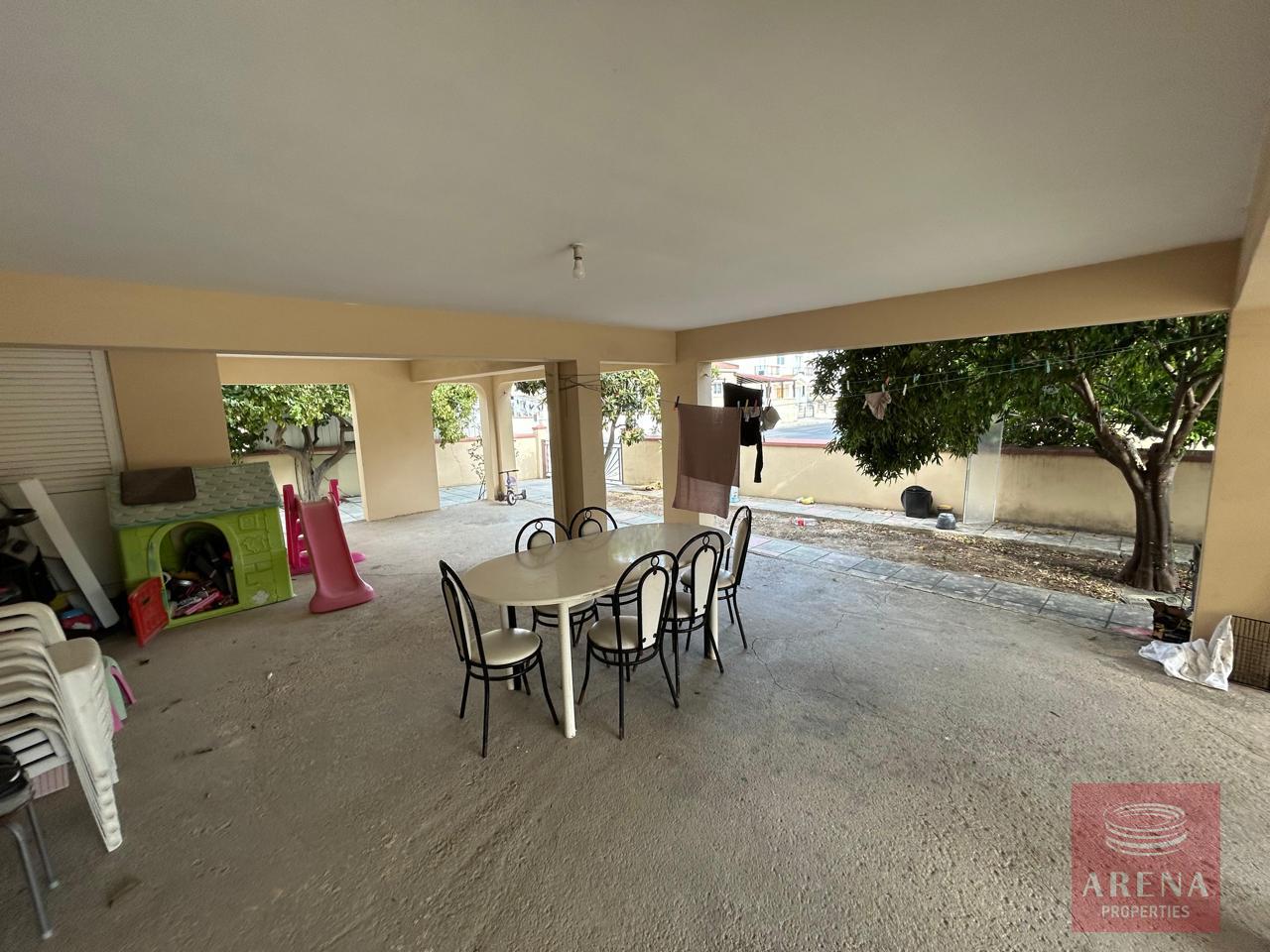 1-HOUSE-IN-ARADIPPOU-10310-5-3