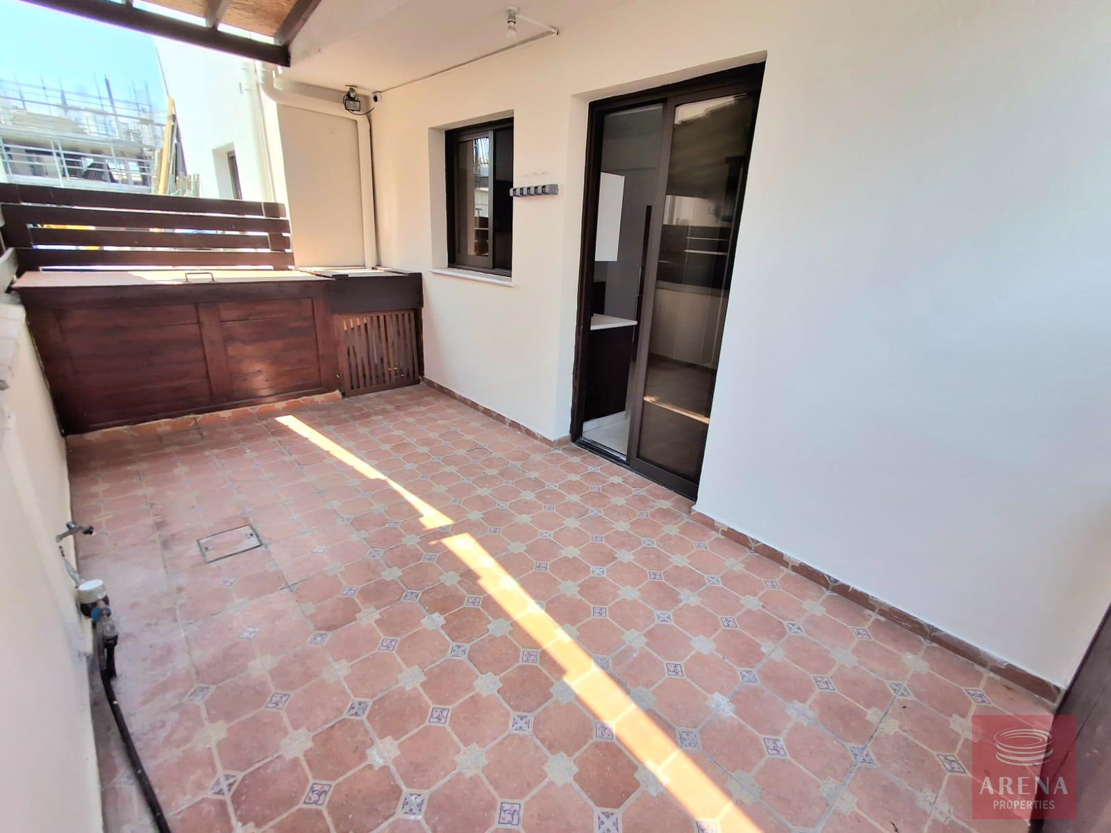 1-HOUSE-IN-NEW-MARINA-AREA-9876-13-1