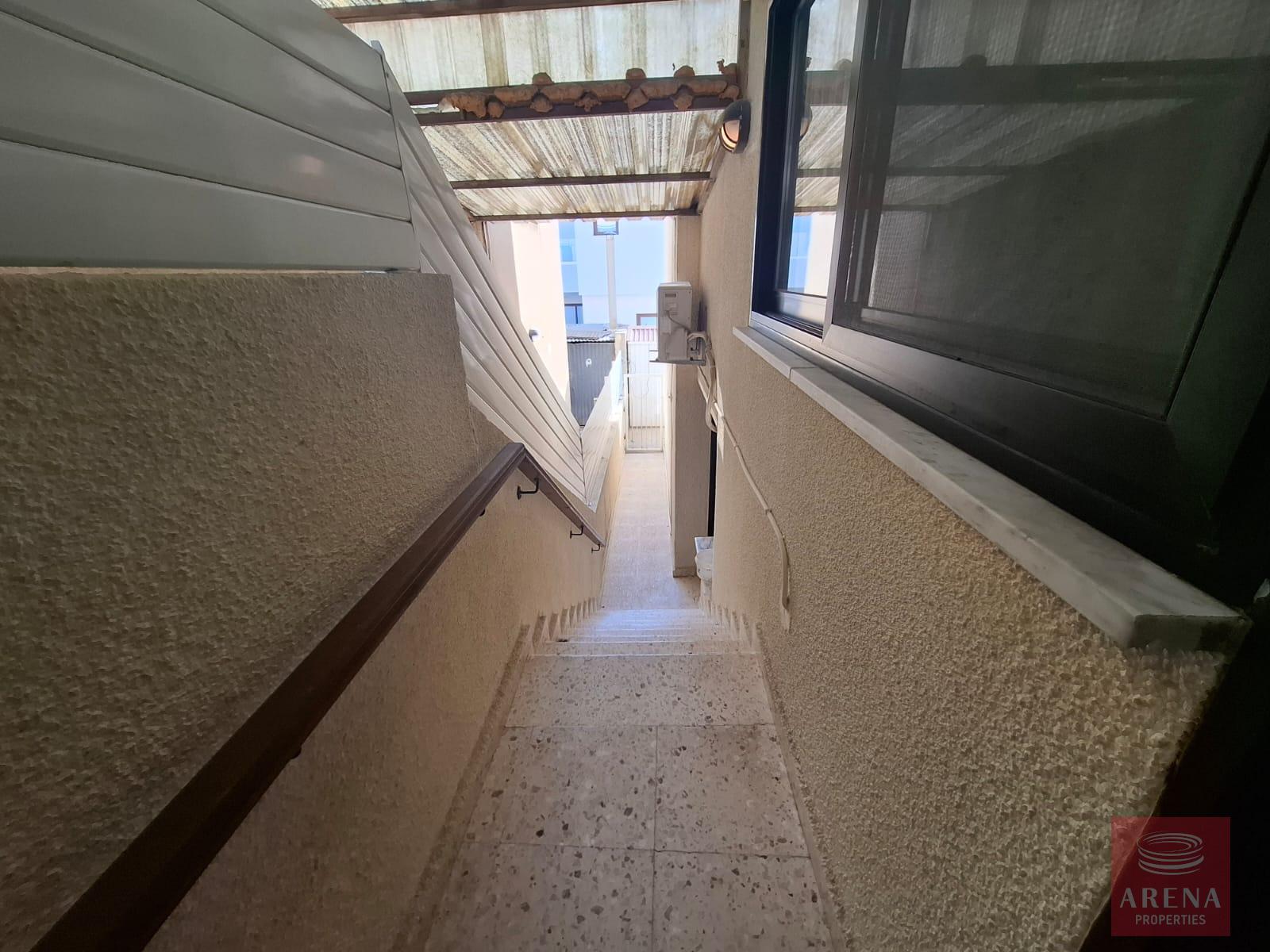 1-HOUSE-IN-VERGINA-9777-4-1