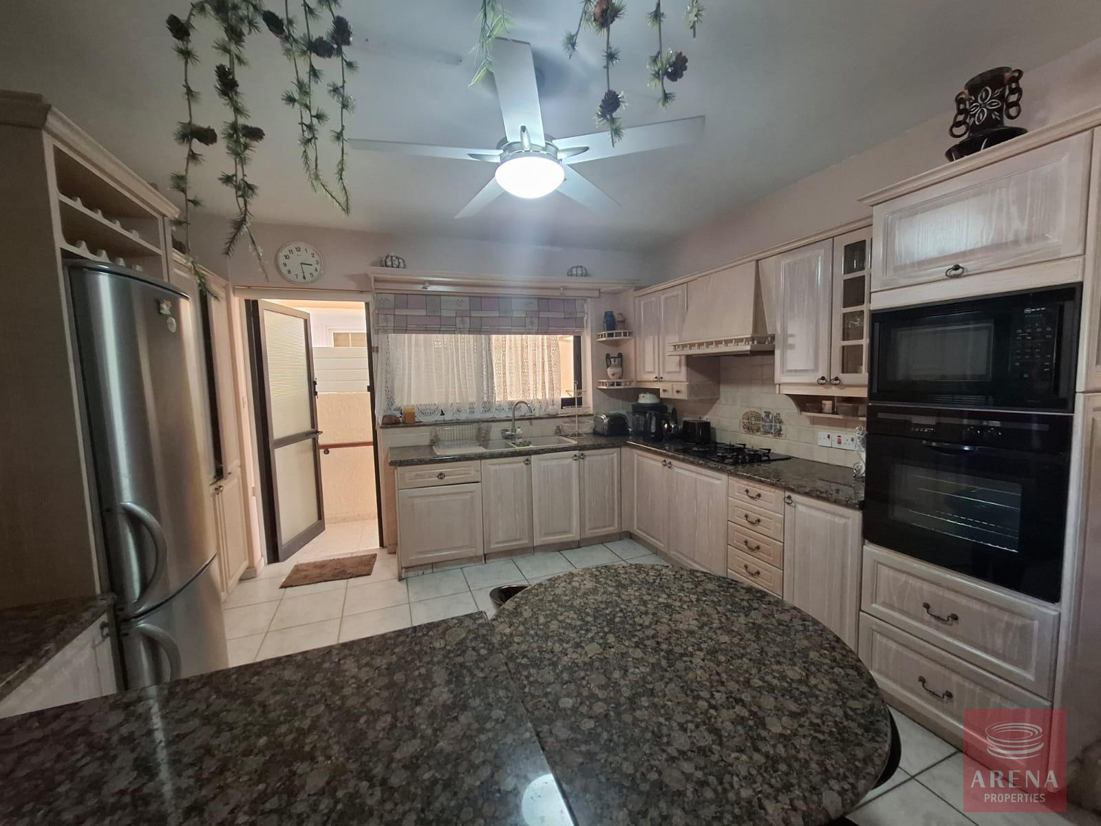 1-HOUSE-IN-VERGINA-9777-5-1