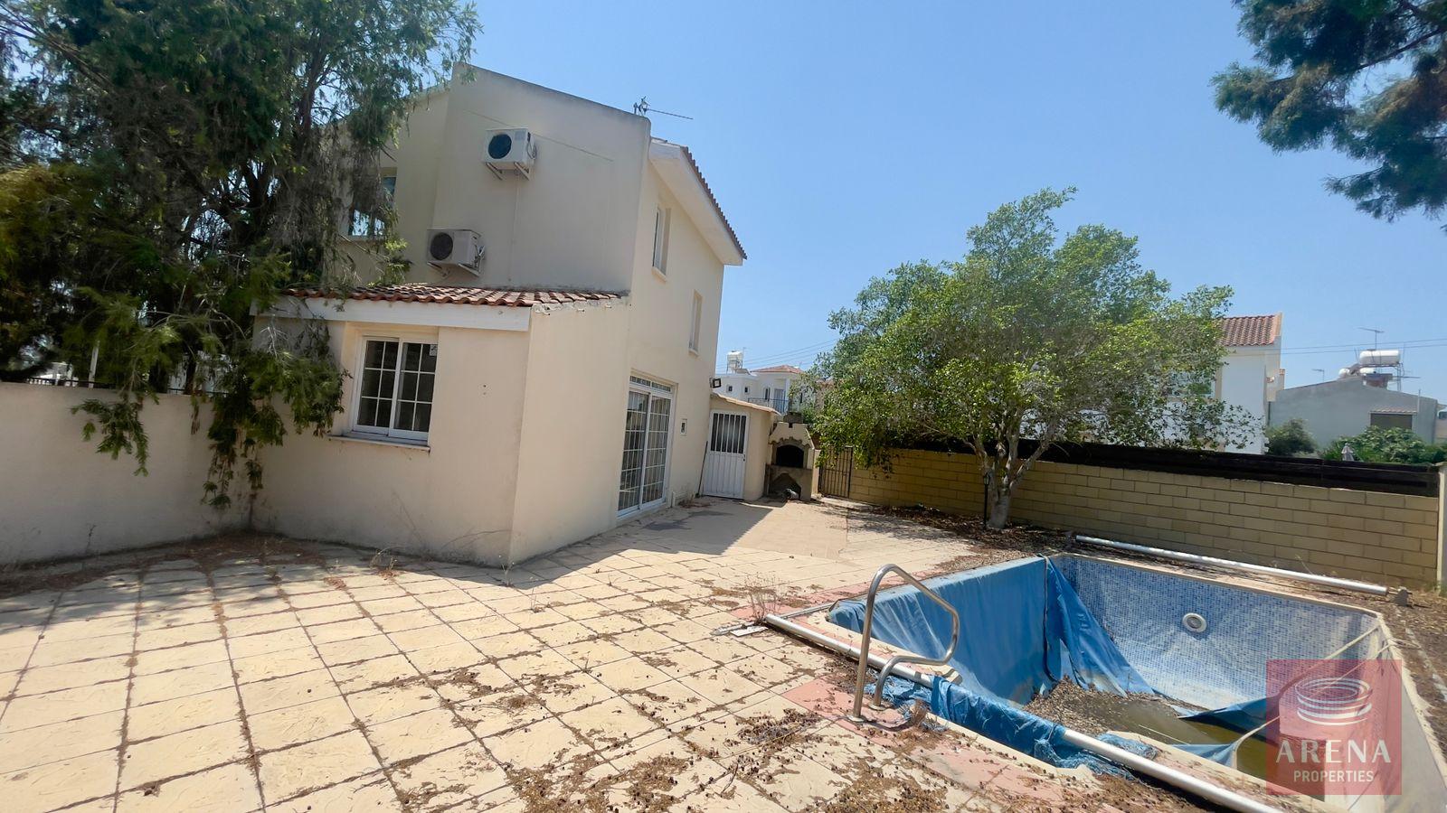 1-HOUSE-IN0OROKLINI9430-15