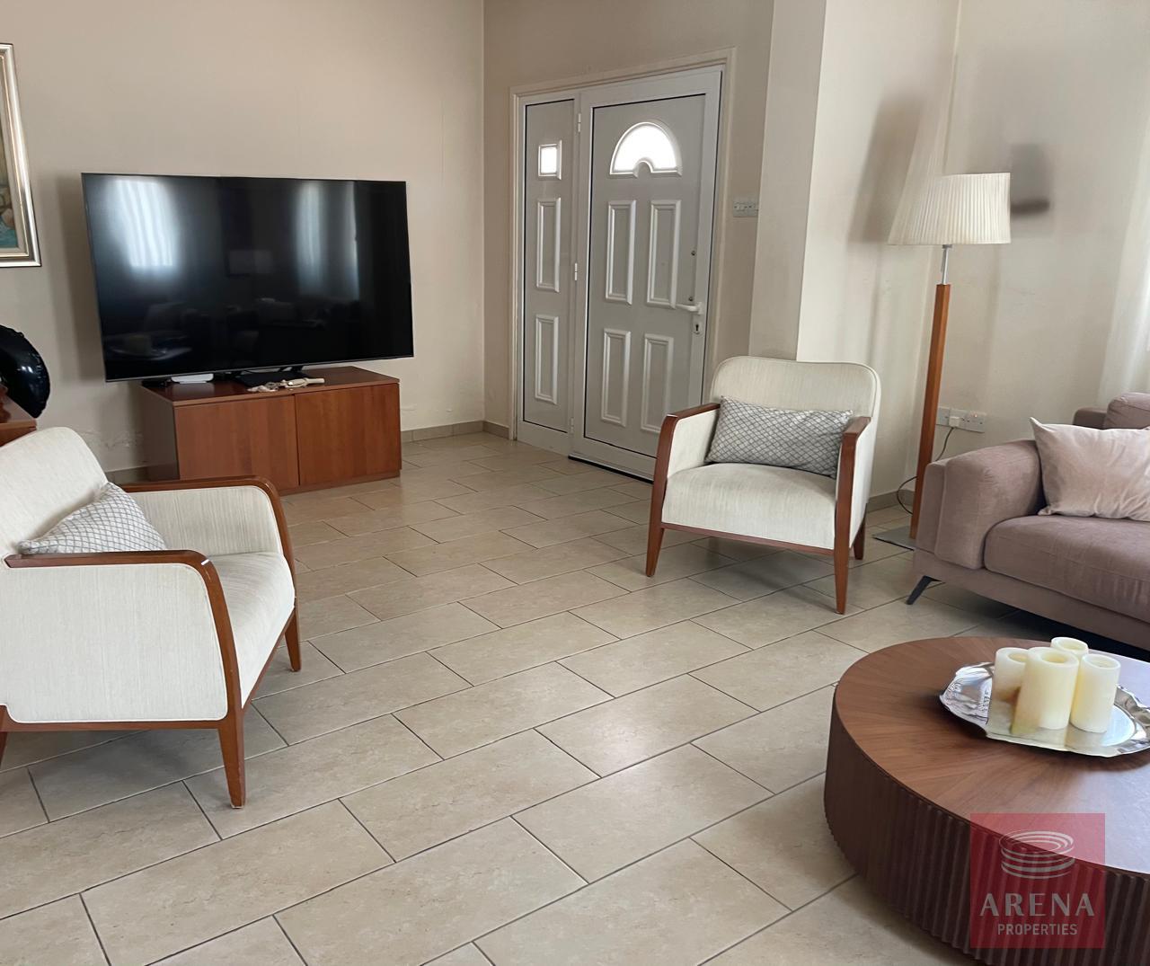 1-HOUSE-RENT-10051-9-3