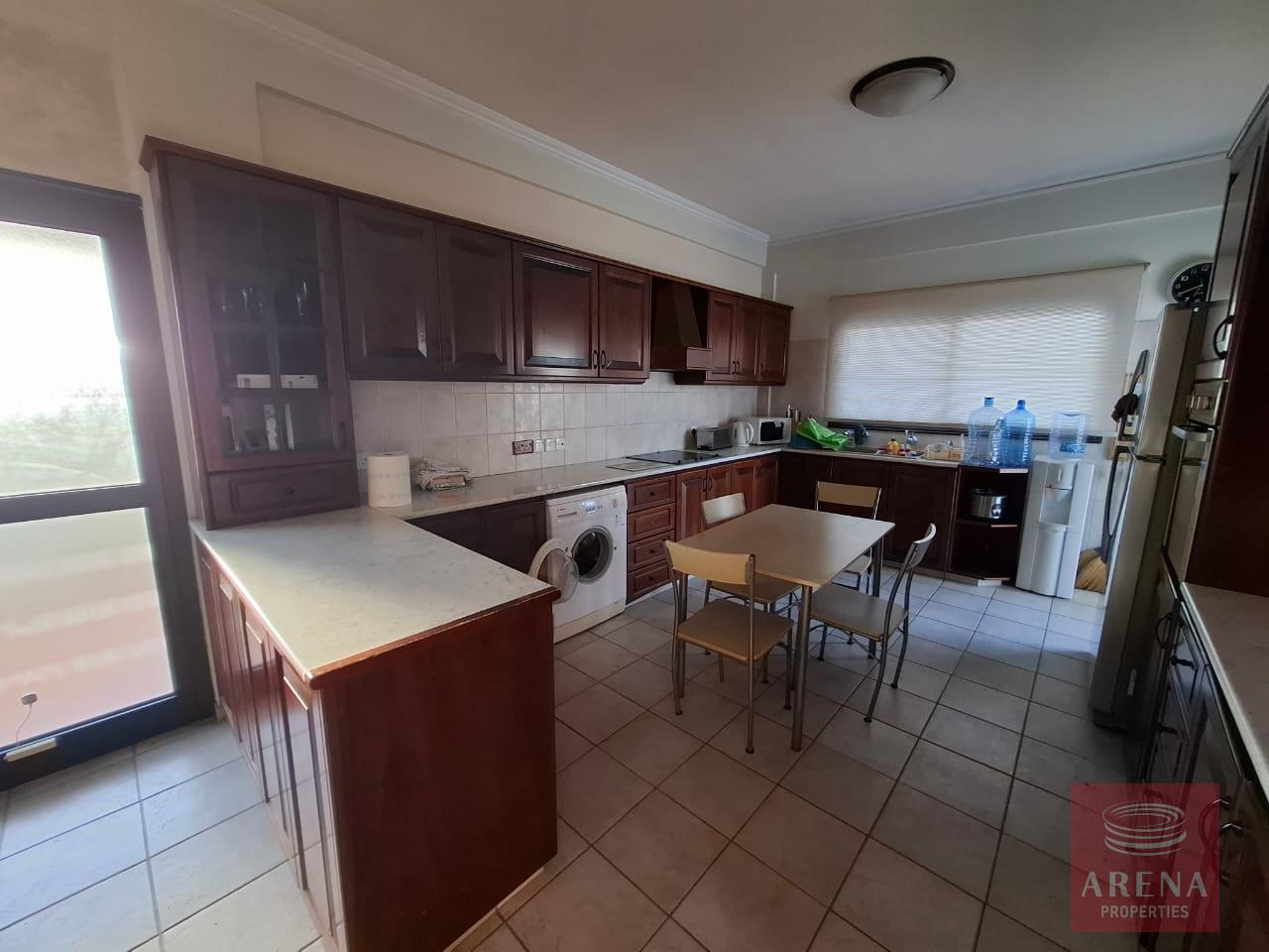 1-HOUSE-RENT-FANEROMENI-1009-13-2