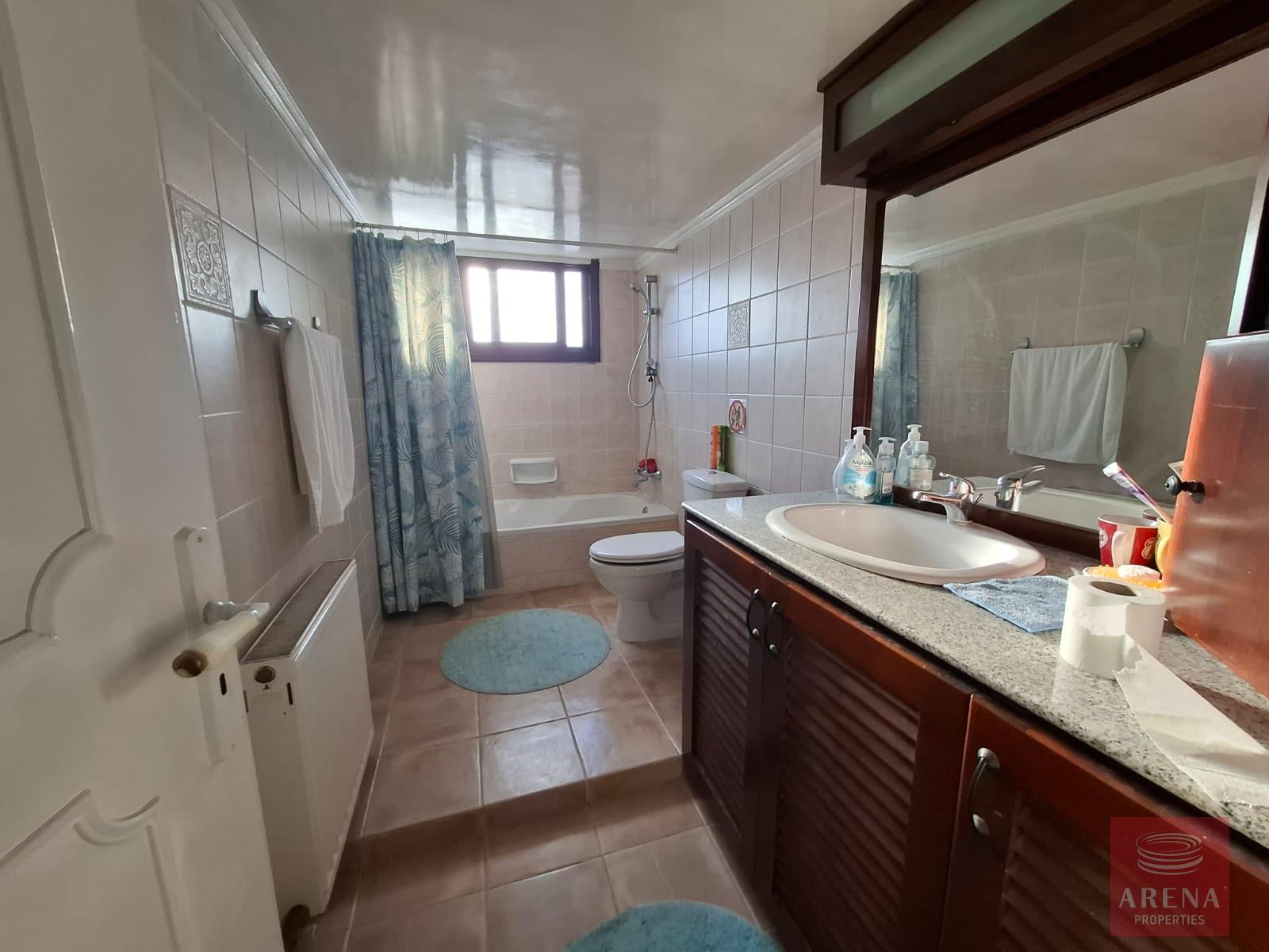 1-HOUSE-RENT-FANEROMENI-1009-15-2