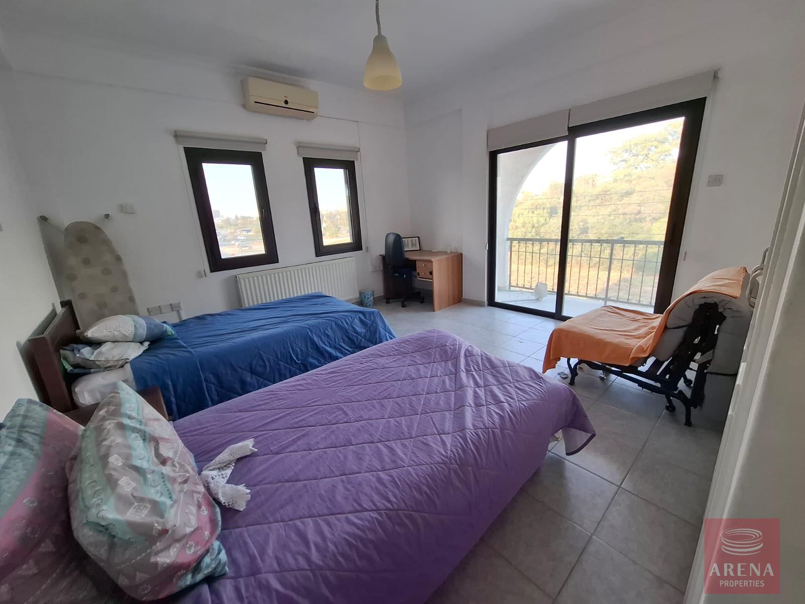 1-HOUSE-RENT-FANEROMENI-1009-18-2