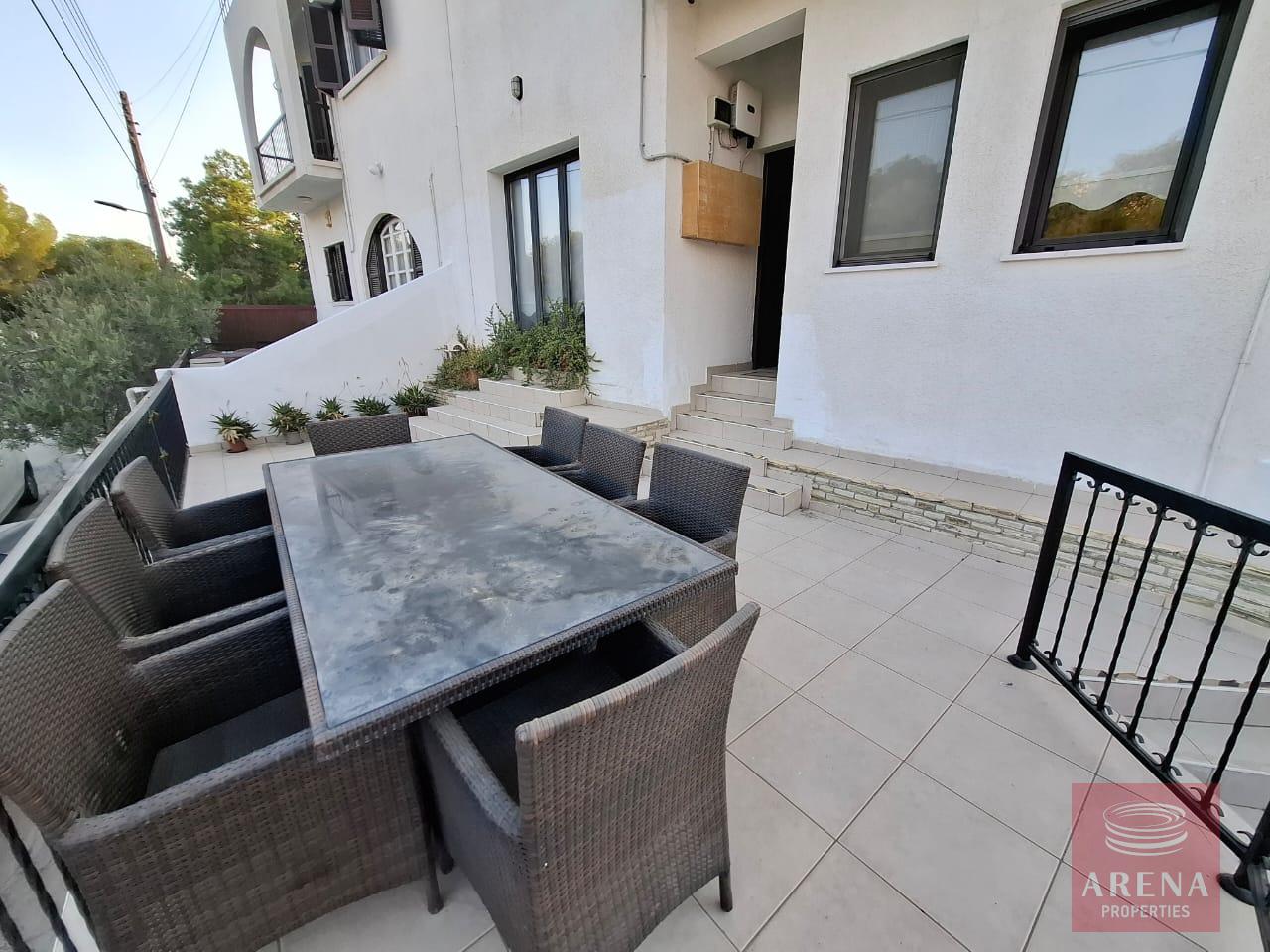 1-HOUSE-RENT-FANEROMENI-1009-3-2