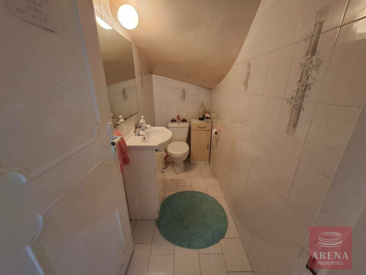 1-HOUSE-RENT-FANEROMENI-1009-8-2