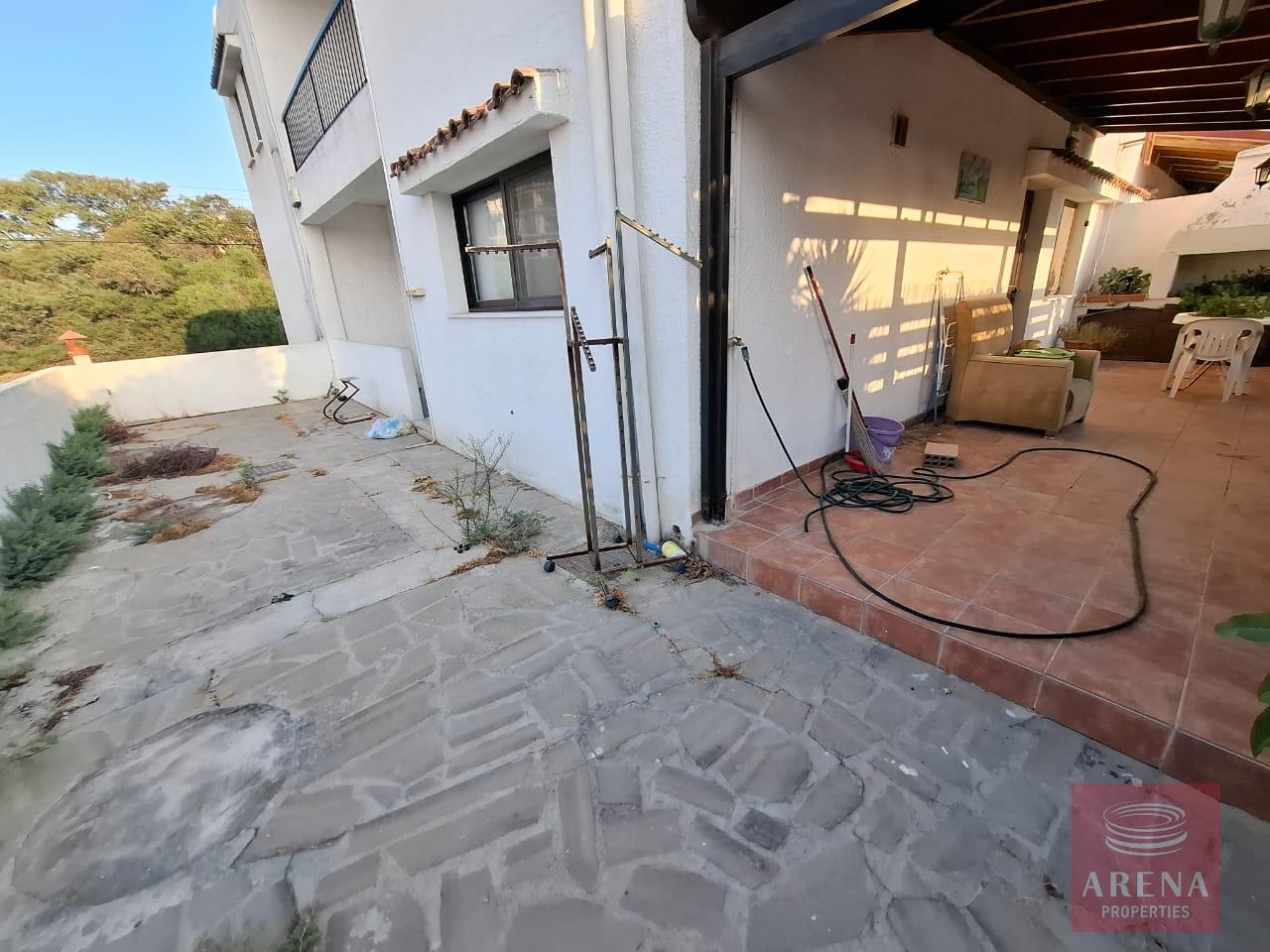 1-HOUSE-RENT-FANEROMENI-1009-9-2