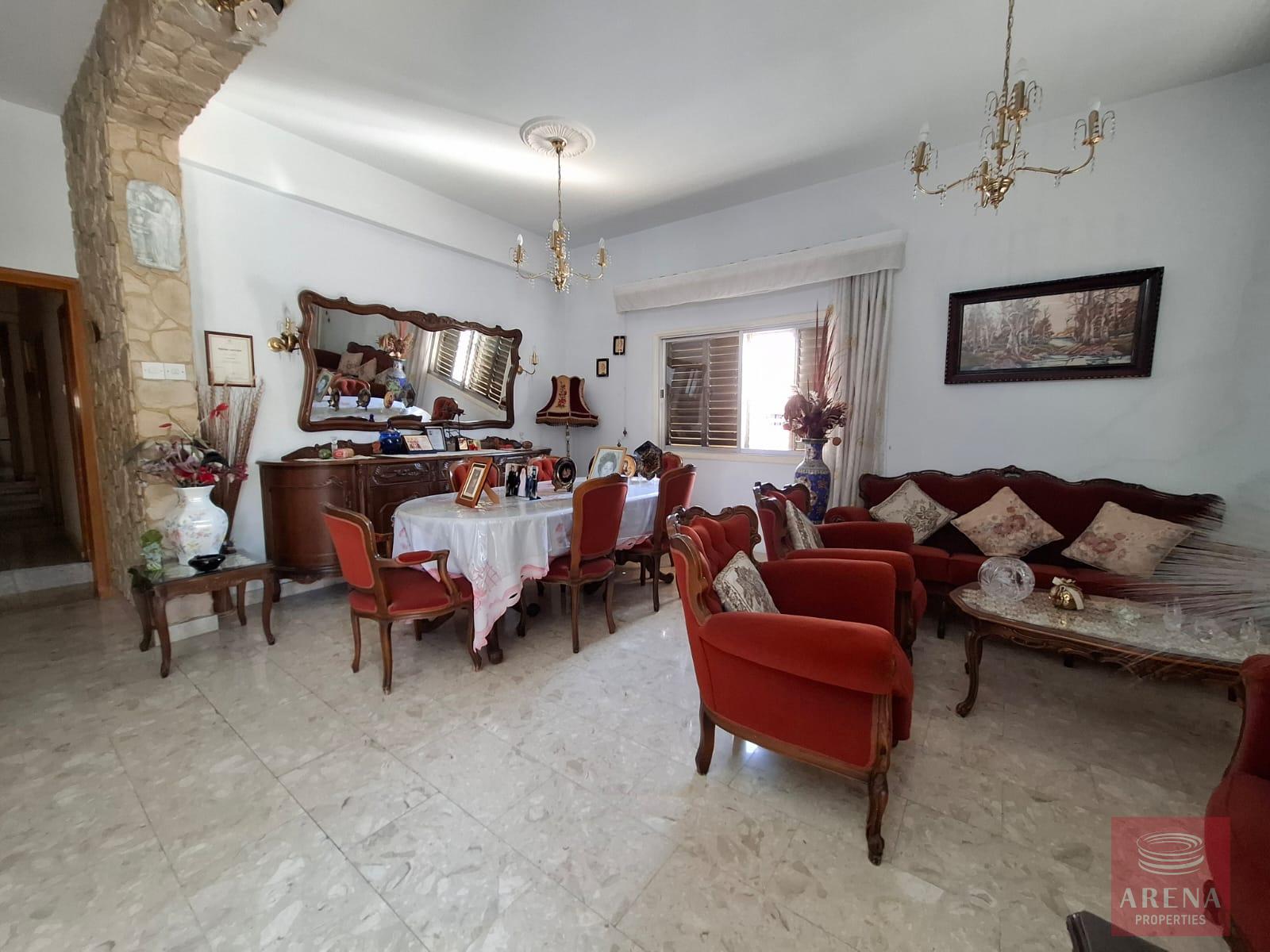 1-HOUSE-SOTIROS-9979-22-1