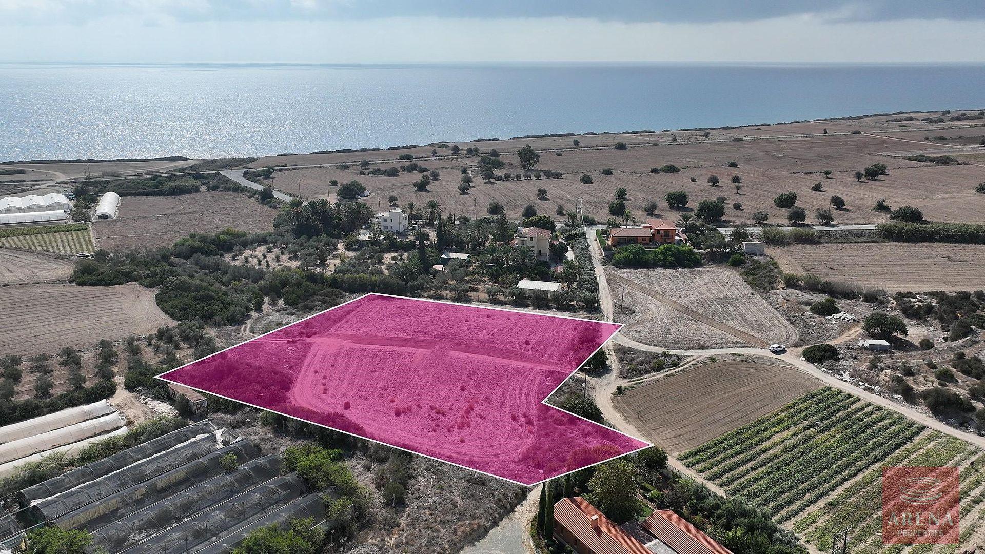 1-LAND-MARONI-9690-3