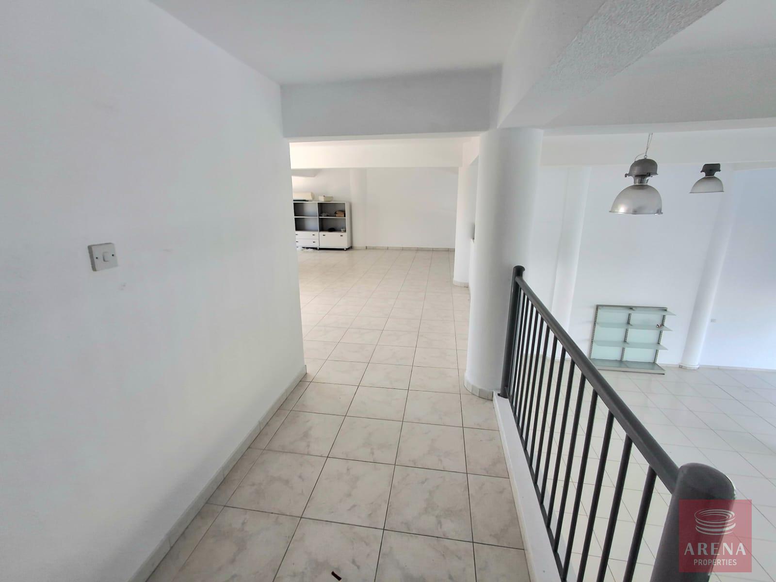 1-OFFICE-SPACE-FOR-RENT-9353-10