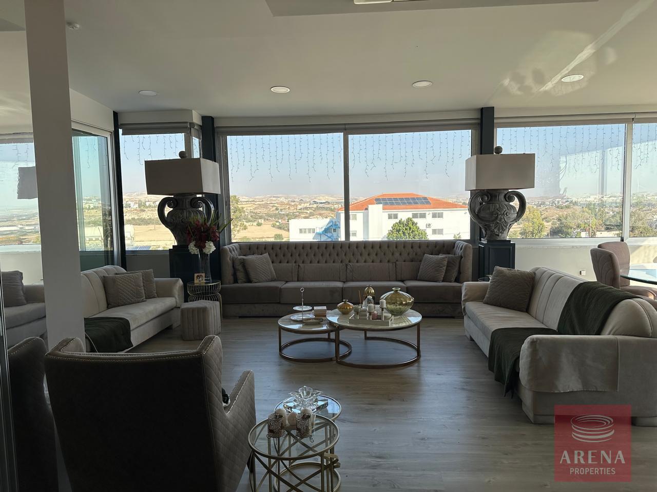 1-PENTHOUSE-ARADIPPOU-10484-20
