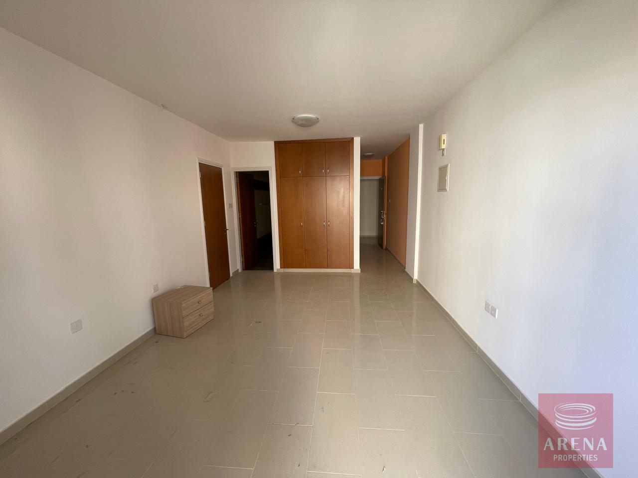 1-STUDIO-IN-TERSEFANOU-9456-10