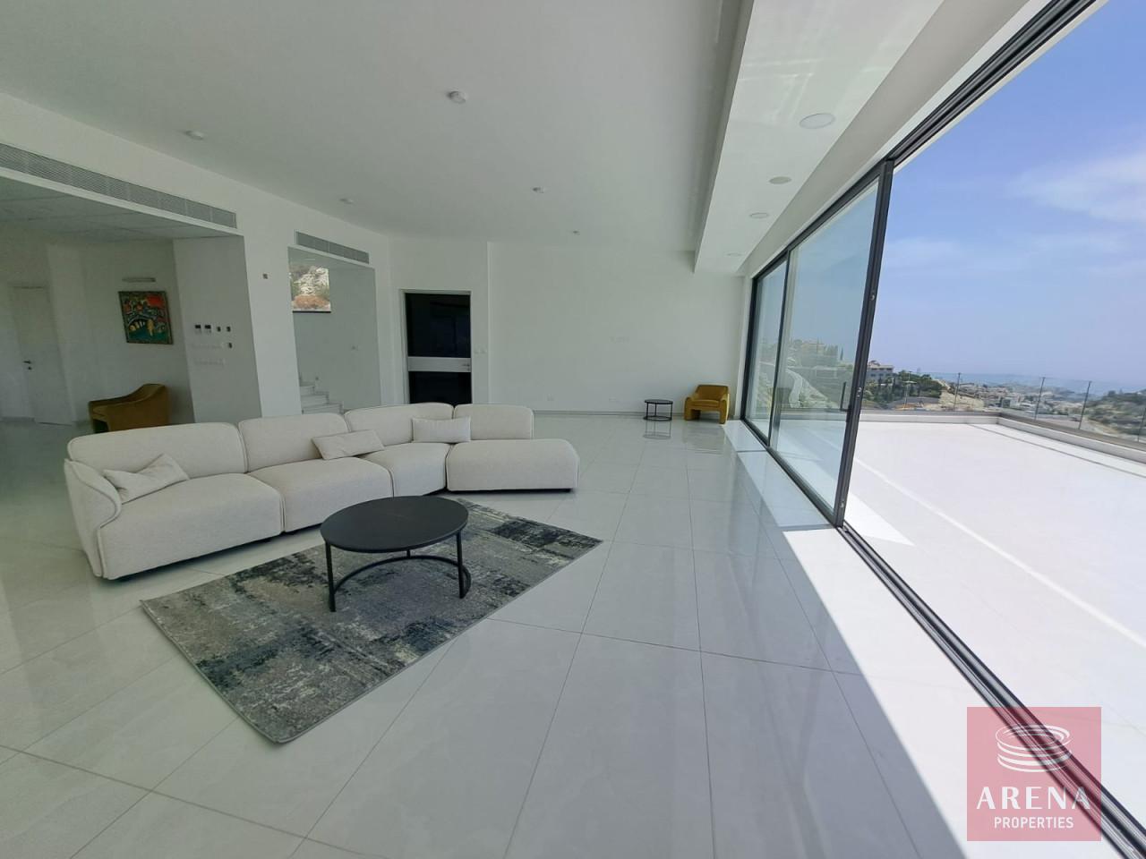 1-VILLA-AGIOS-TYCHONAS-9725-10