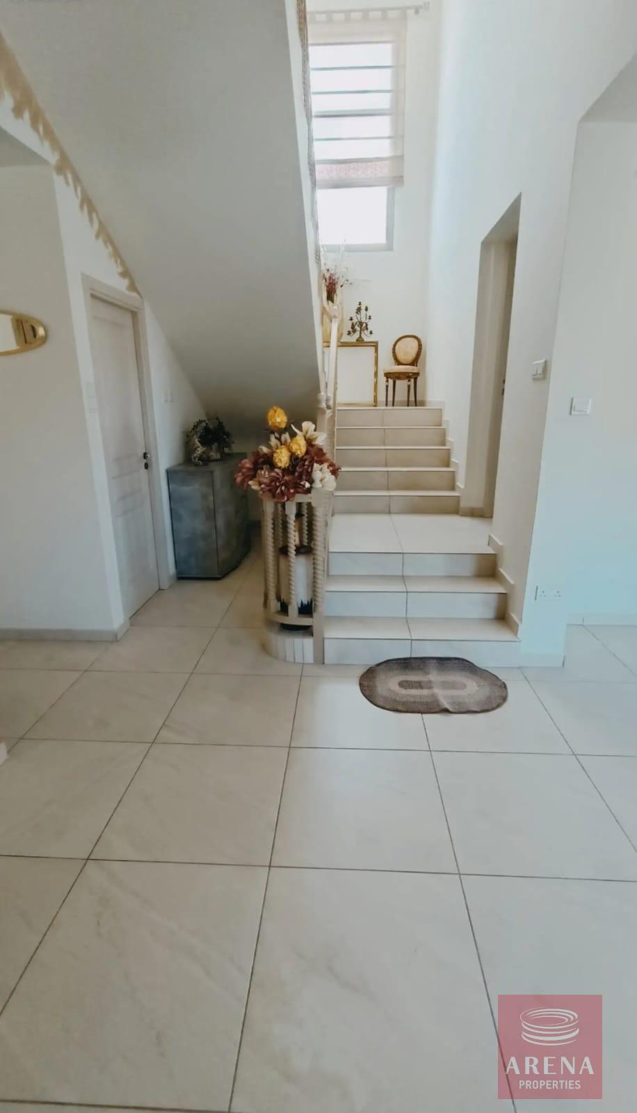 1-VILLA-ARADIPPOU-10172-10-5