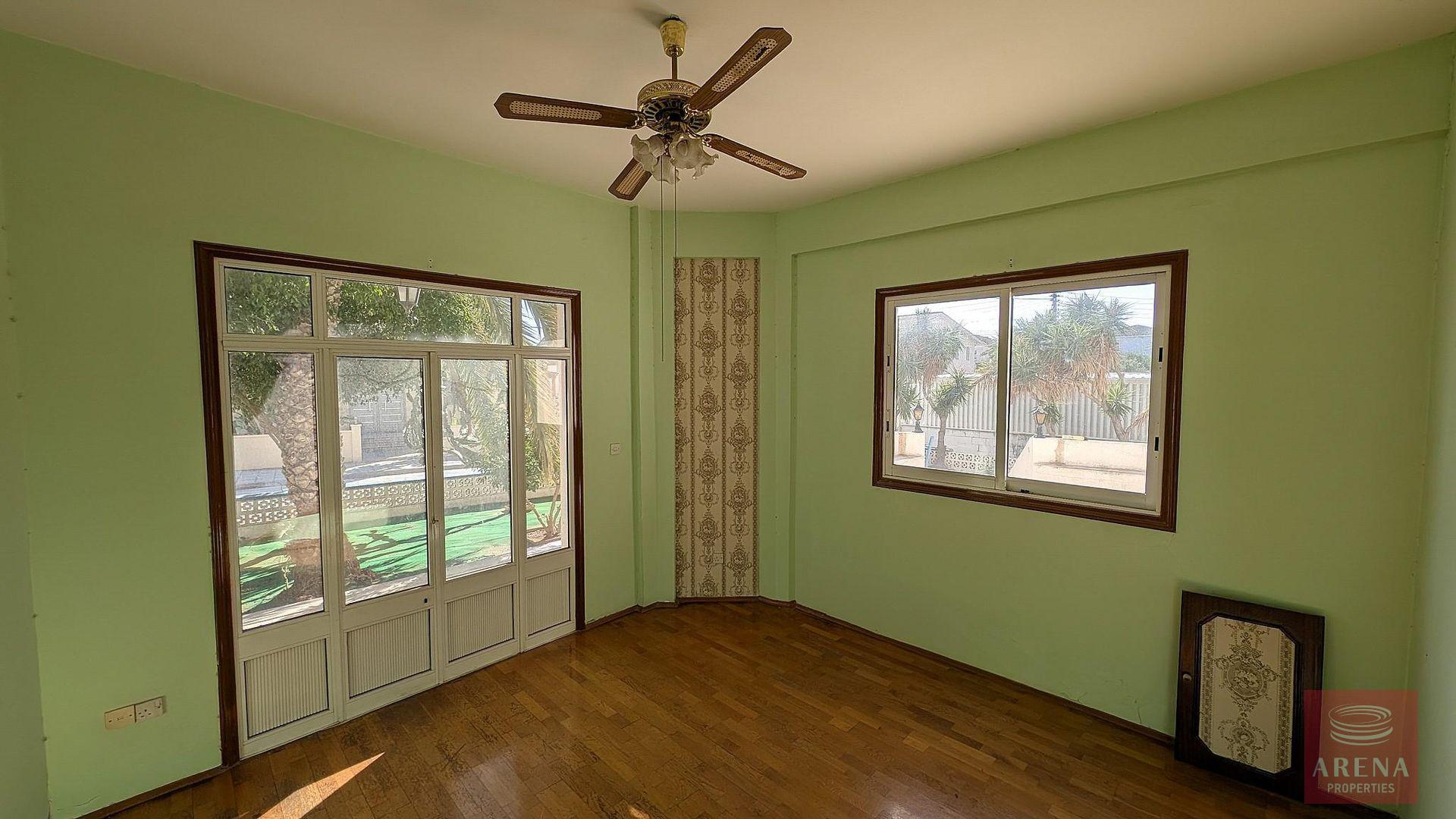 1-VILLA-ARADIPPOU-10341-13-3