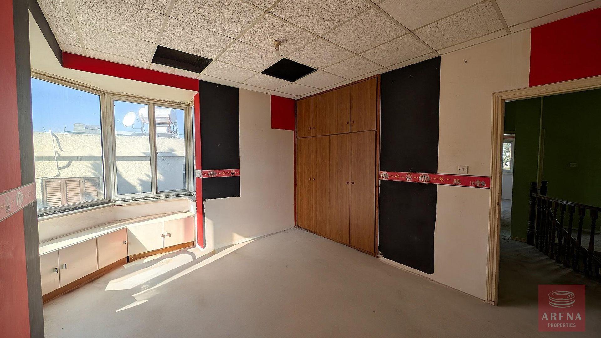 1-VILLA-ARADIPPOU-10341-21-3