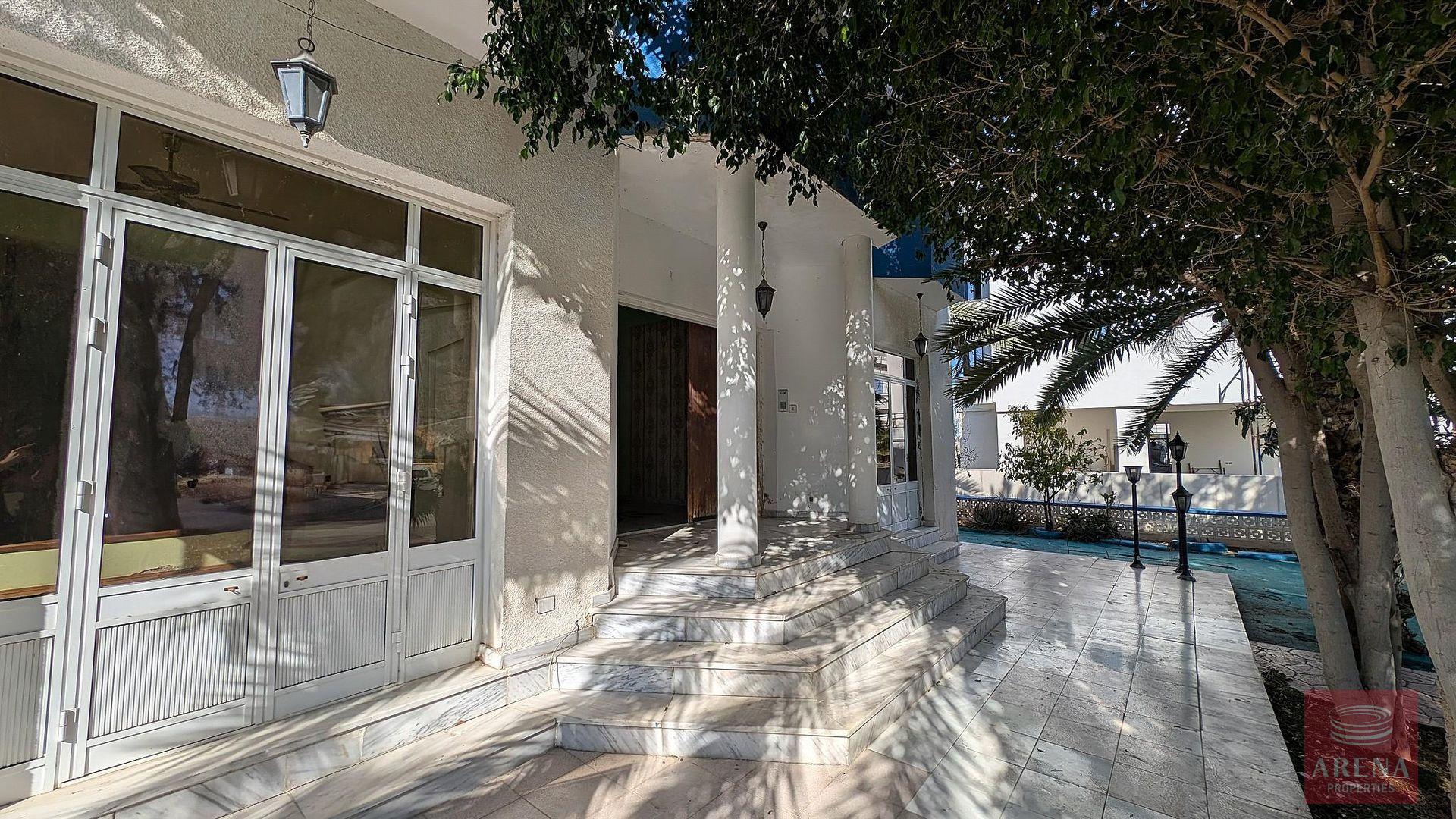 1-VILLA-ARADIPPOU-10341-3-3