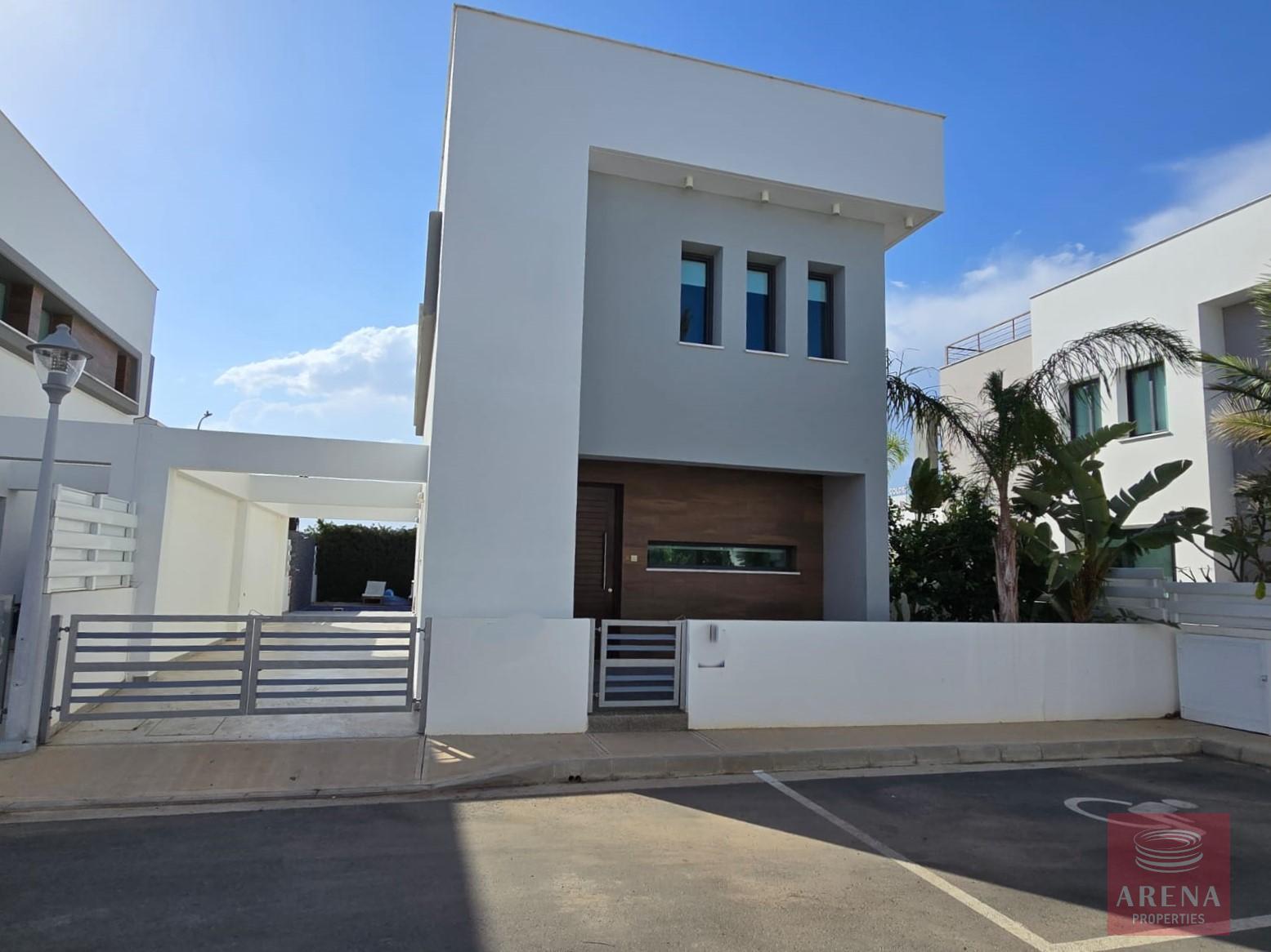 1-VILLA-AYIA-TRIADA-9680-2