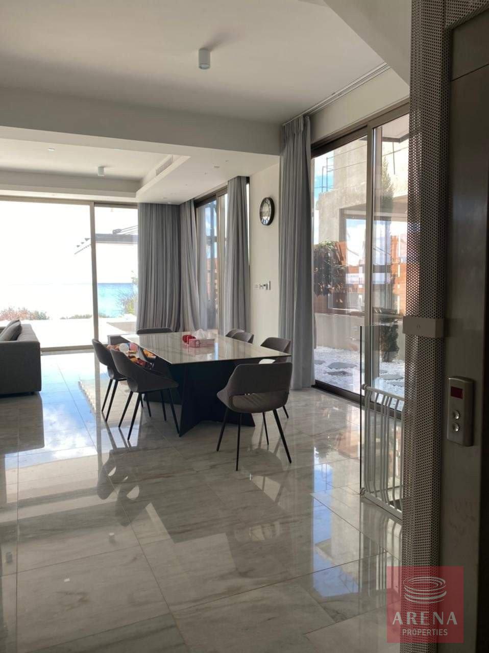 1-VILLA-CHLORAKA-9703-12