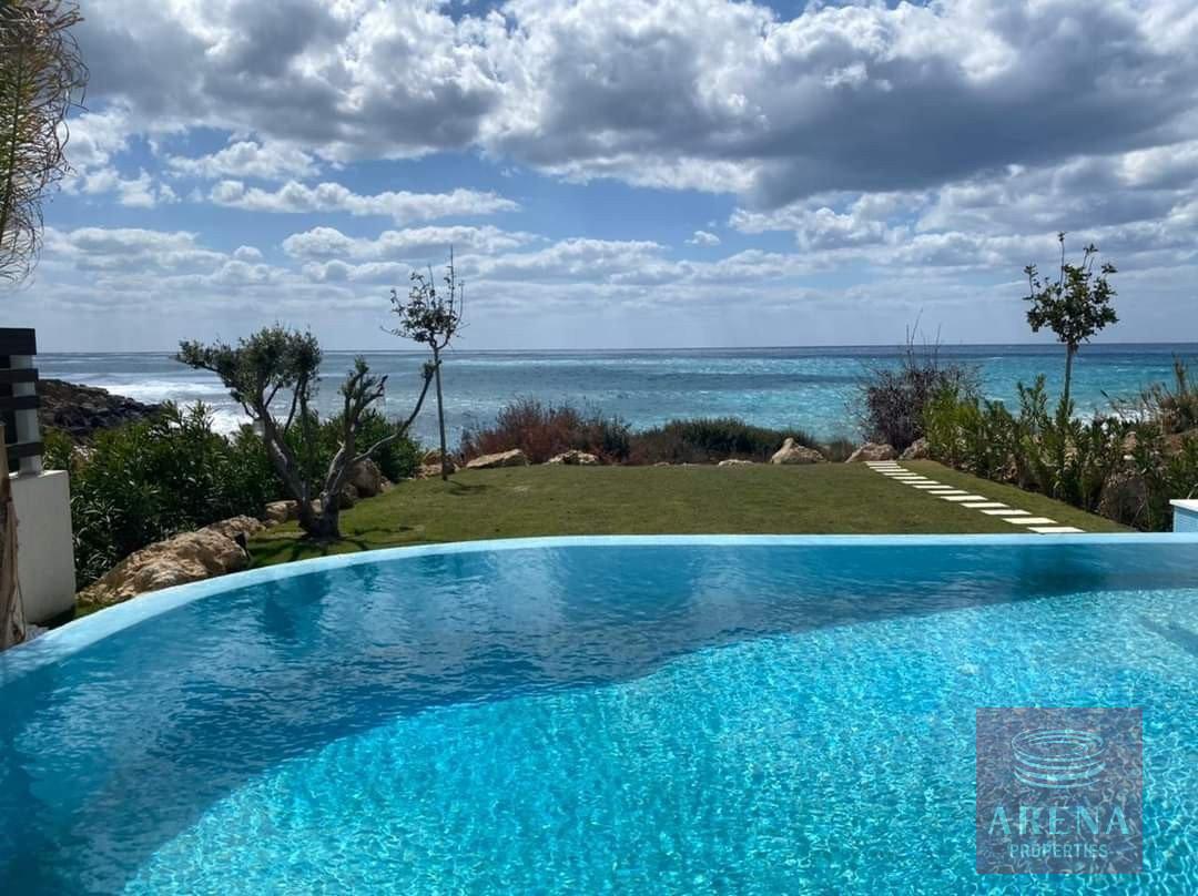 1-VILLA-CHLORAKA-9703-8