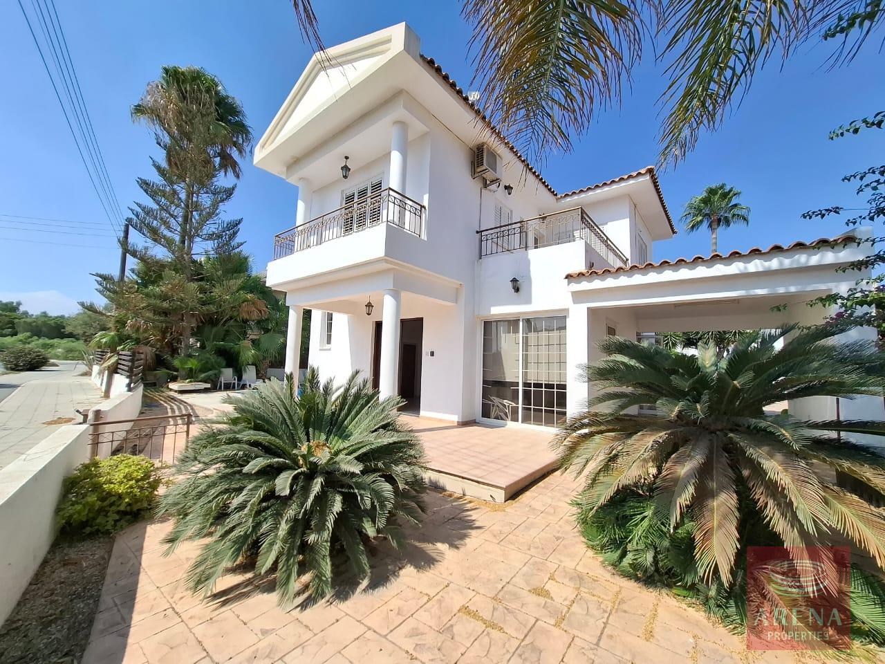 1-VILLA-DEKELIA-10098-2-2