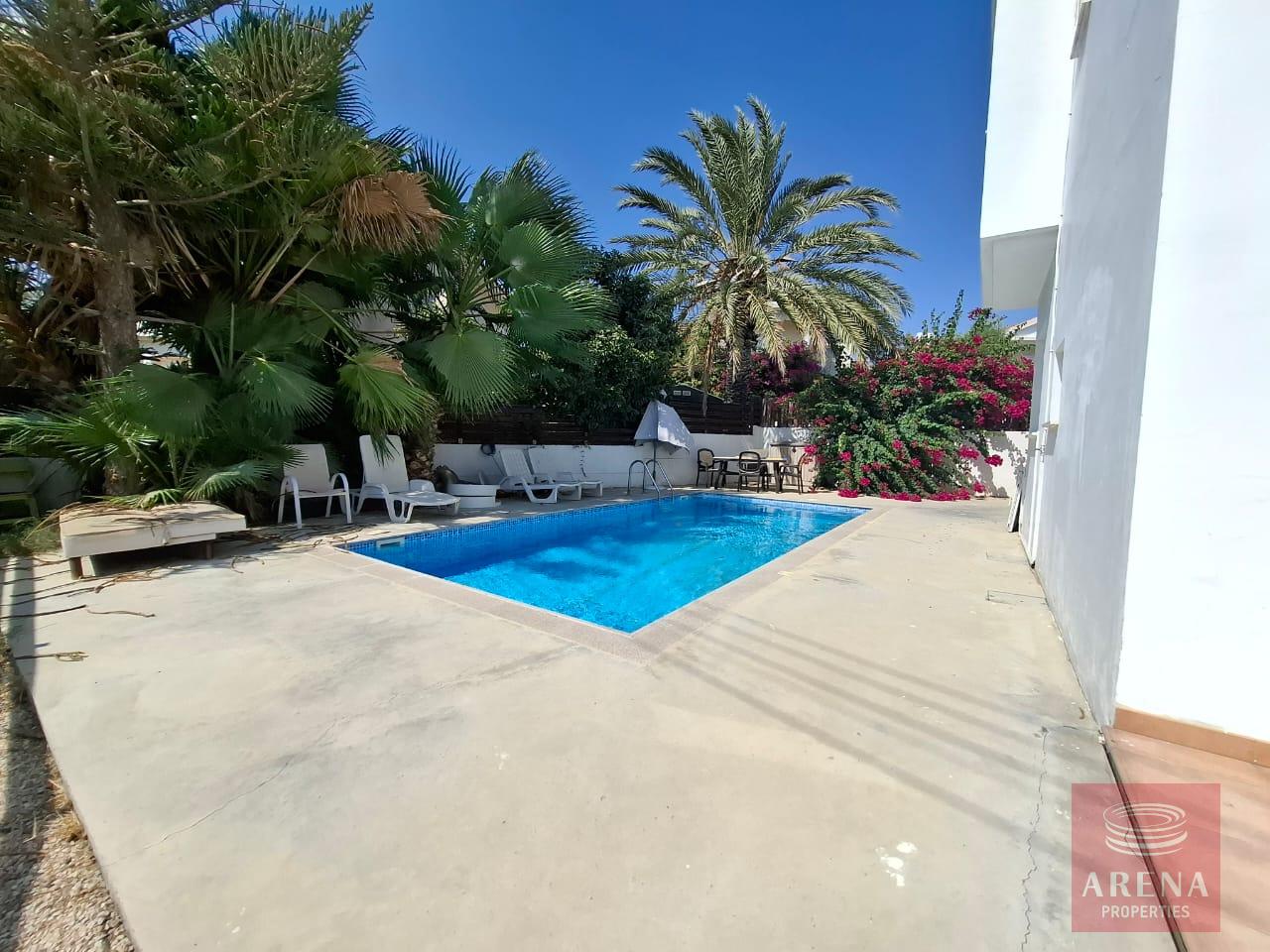 1-VILLA-DEKELIA-10098-3-2