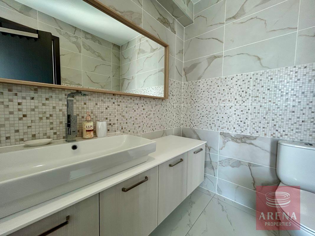 1-VILLA-DEKELIA-10377-22-6