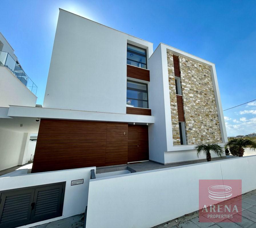 1-VILLA-DEKELIA-10377-26-7