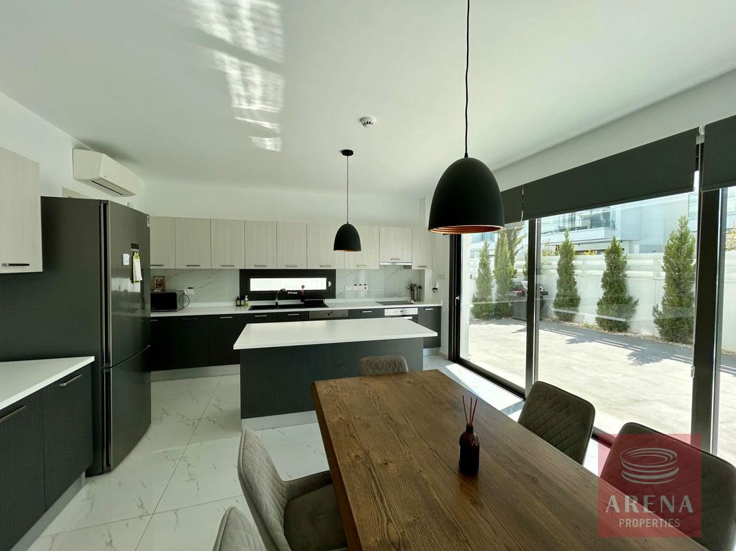 1-VILLA-DEKELIA-10377-8-6