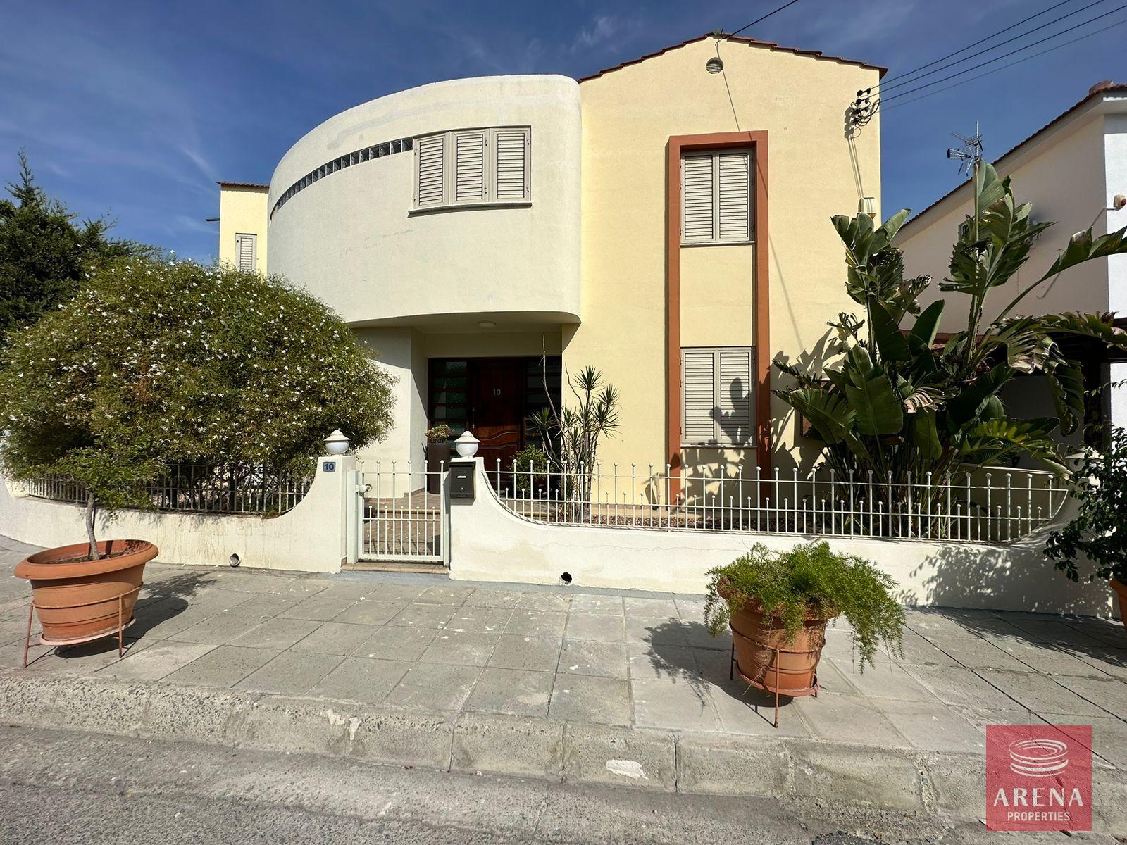 1-VILLA-FOR-RENT-7611-1