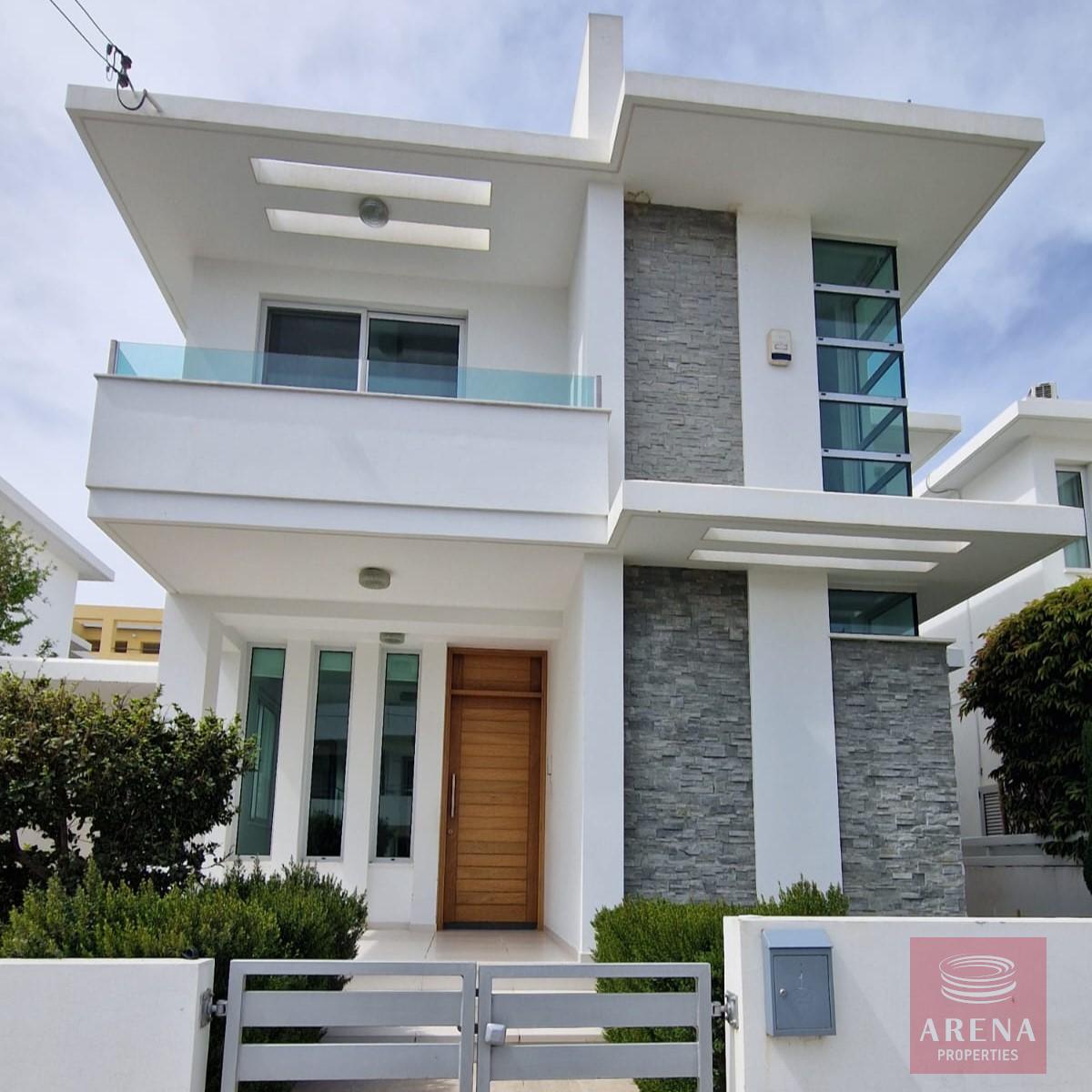 1-VILLA-FOR-RENT-9396-1