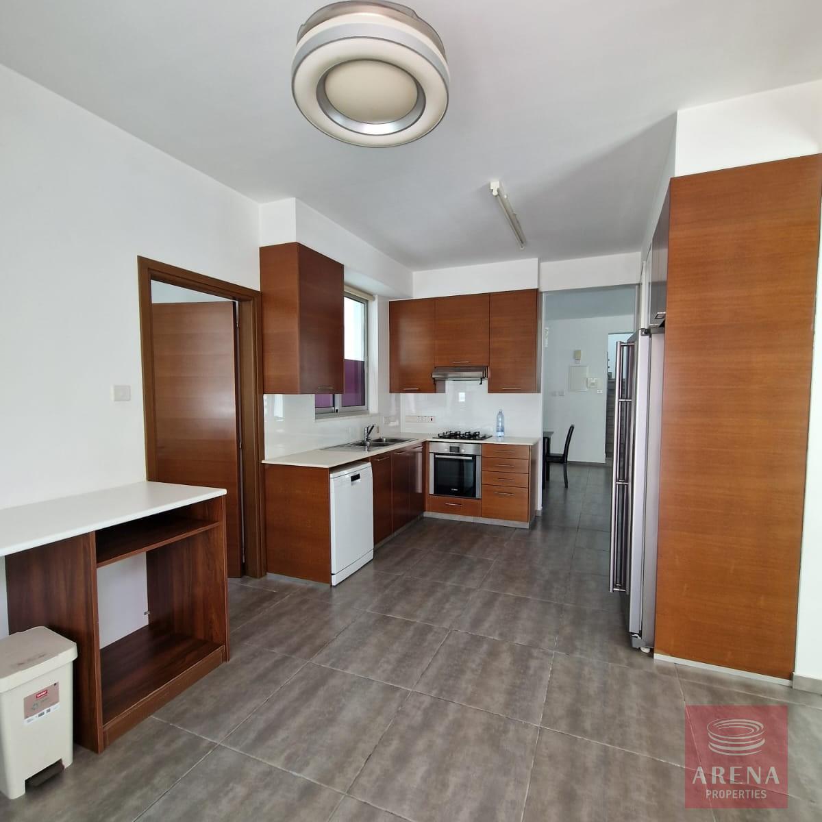 1-VILLA-FOR-RENT-9396-15