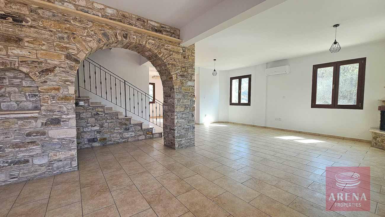 1-VILLA-IN-AGIA-ANNA-10440-11-2