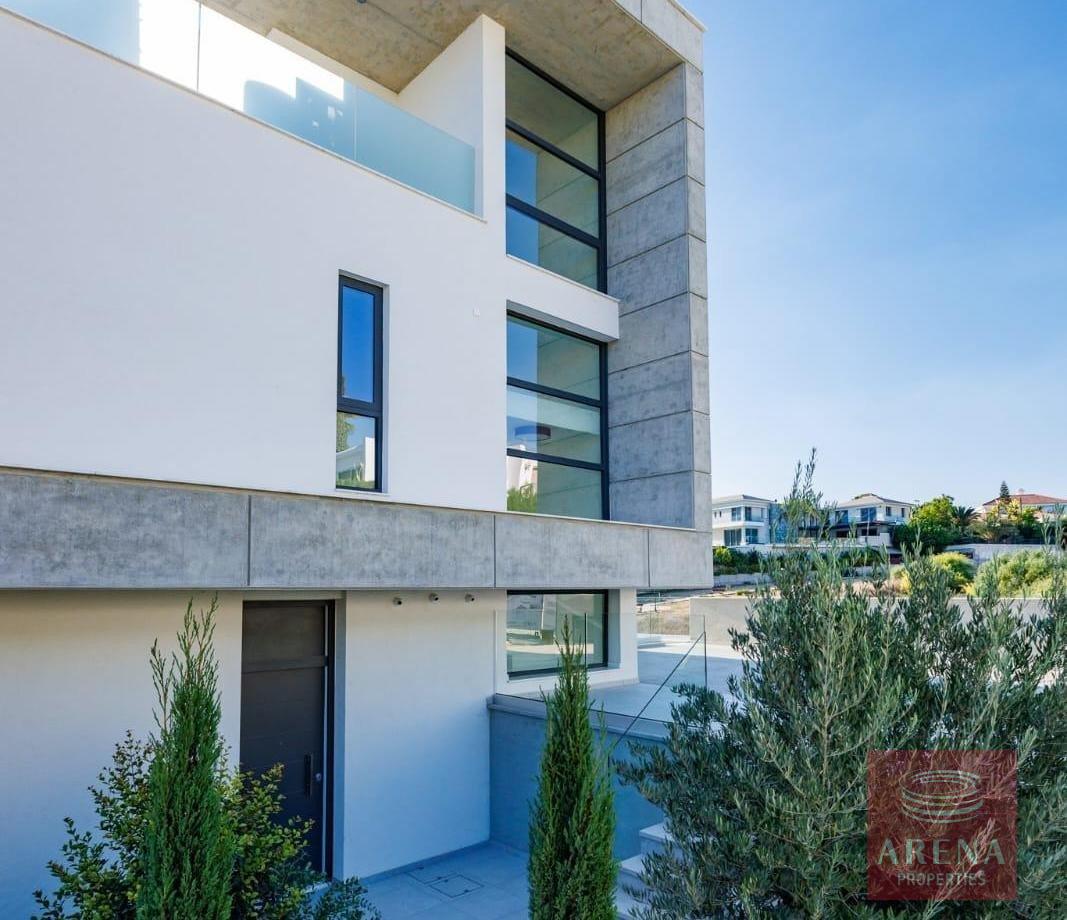 1-VILLA-IN-AGIOS-TYCHONAS-9721-17