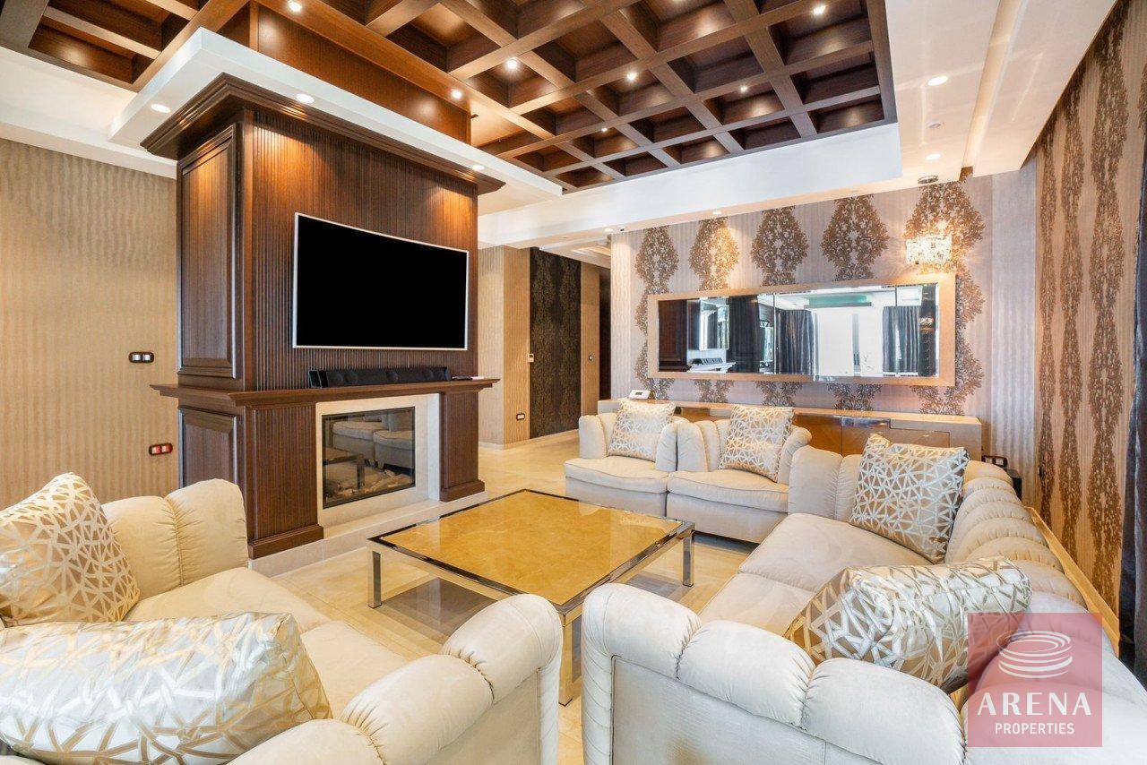 1-VILLA-IN-AMATHOUNTA-9218-3