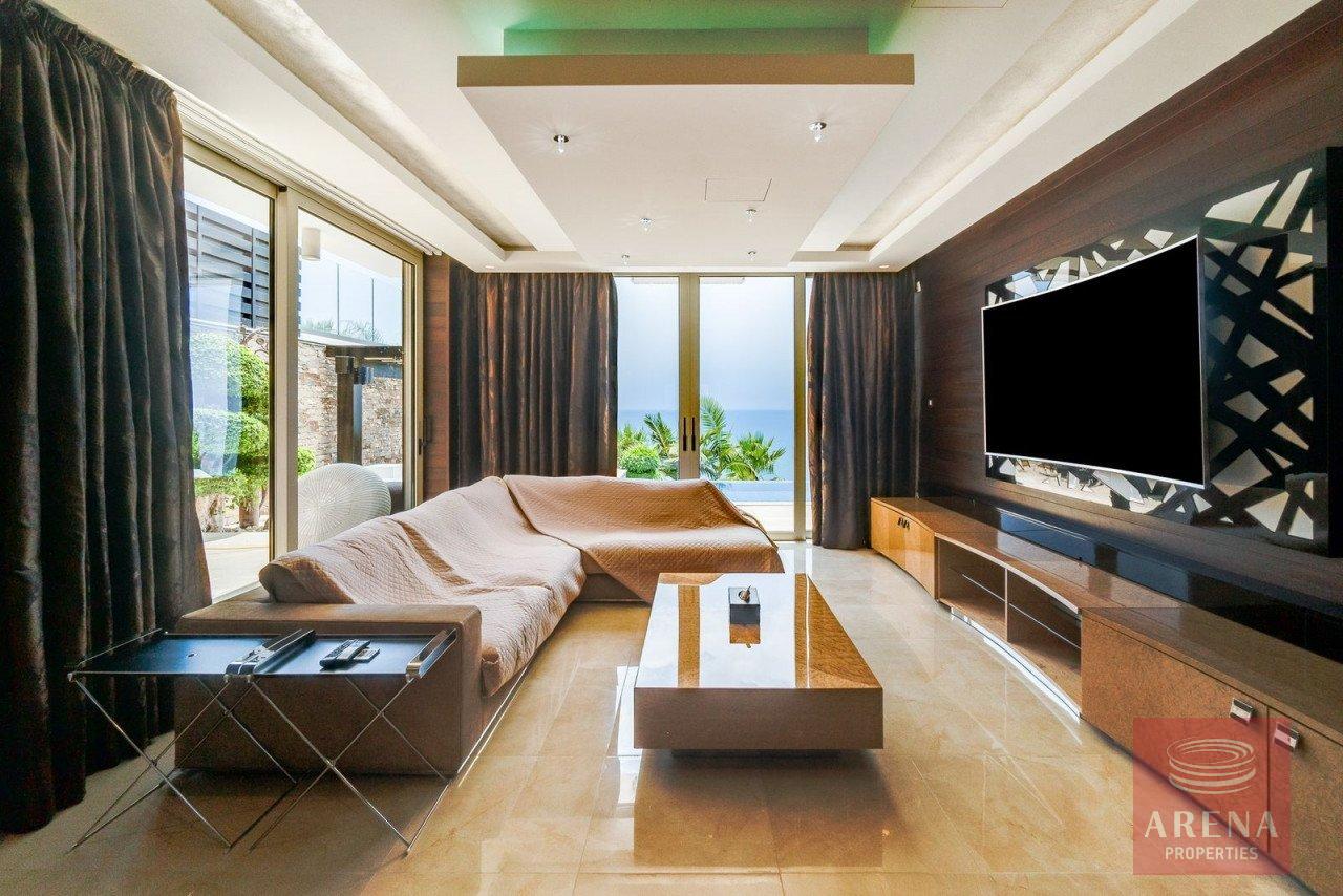 1-VILLA-IN-AMATHOUNTA-9218-5