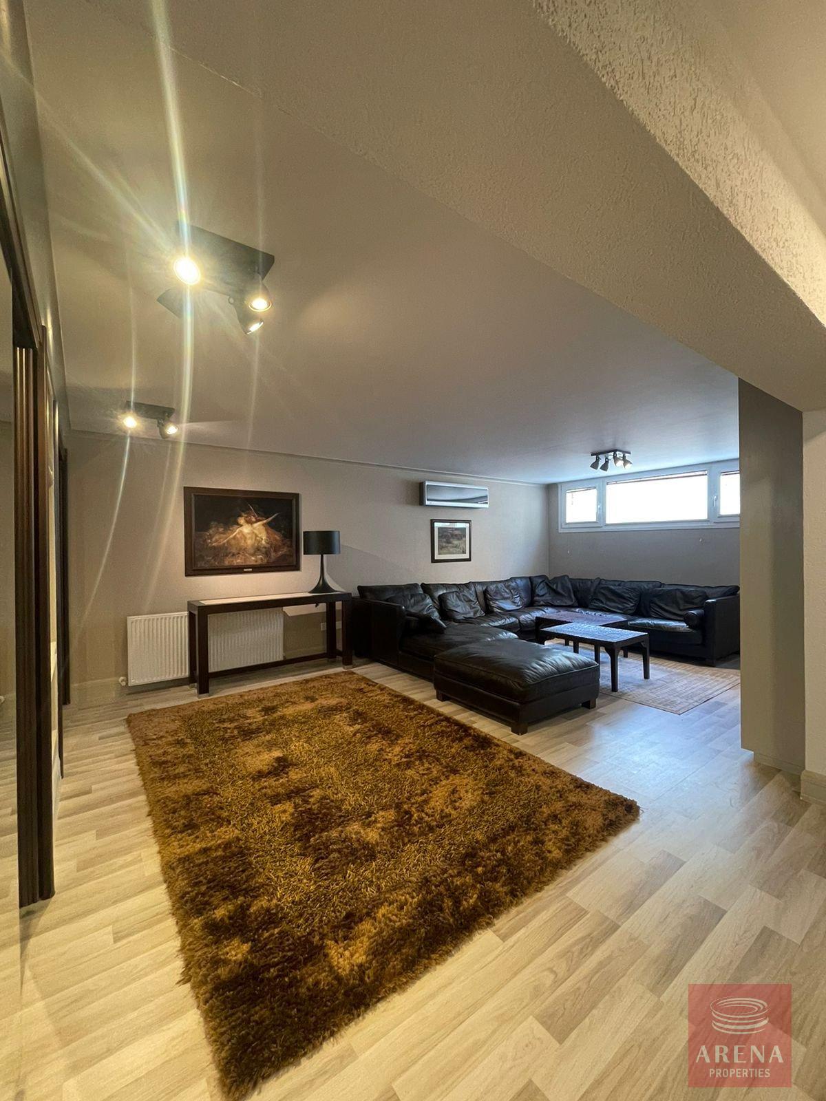 1-VILLA-IN-AMATHOUNTA-9712-10