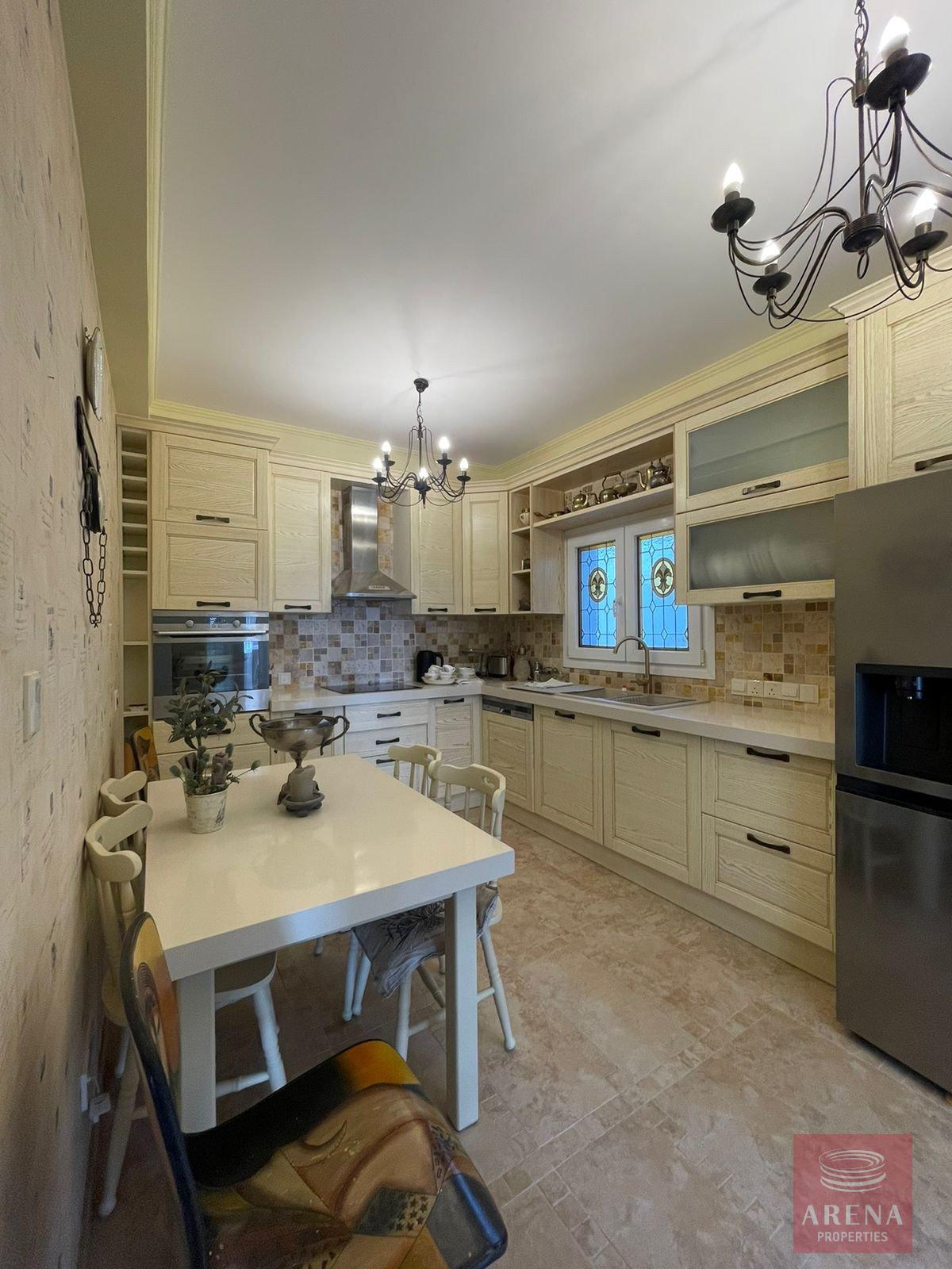 1-VILLA-IN-AMATHOUNTA-9712-3