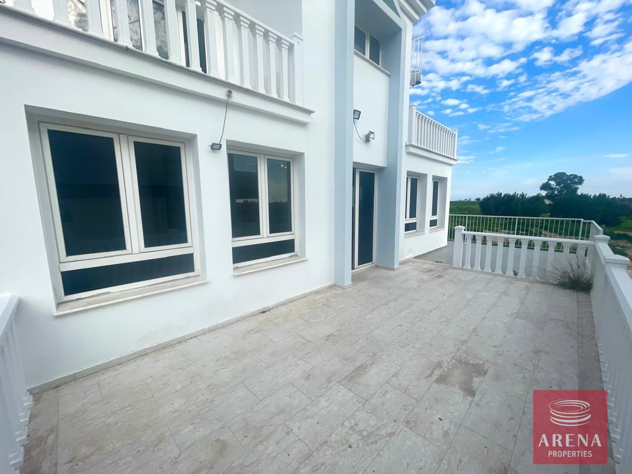 1-VILLA-IN-ARADIPPOU-9187-14