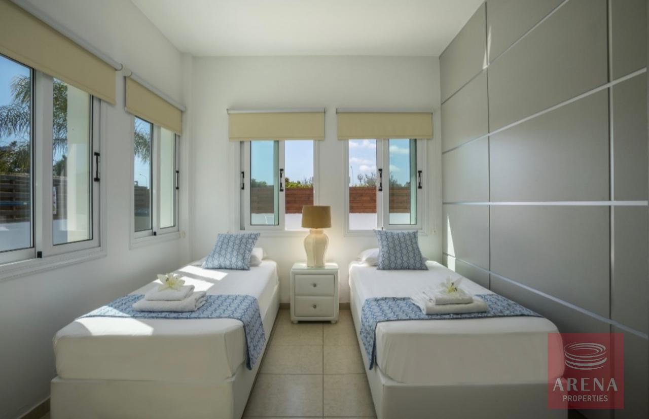 1-VILLA-IN-AYIA-TRIADA-9766-4-1