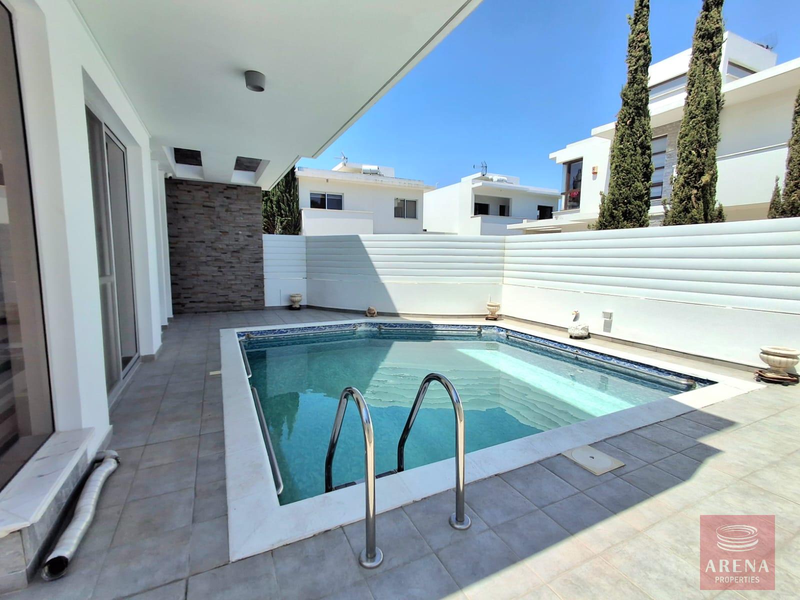 1-VILLA-LIVADIA-5015-1-2