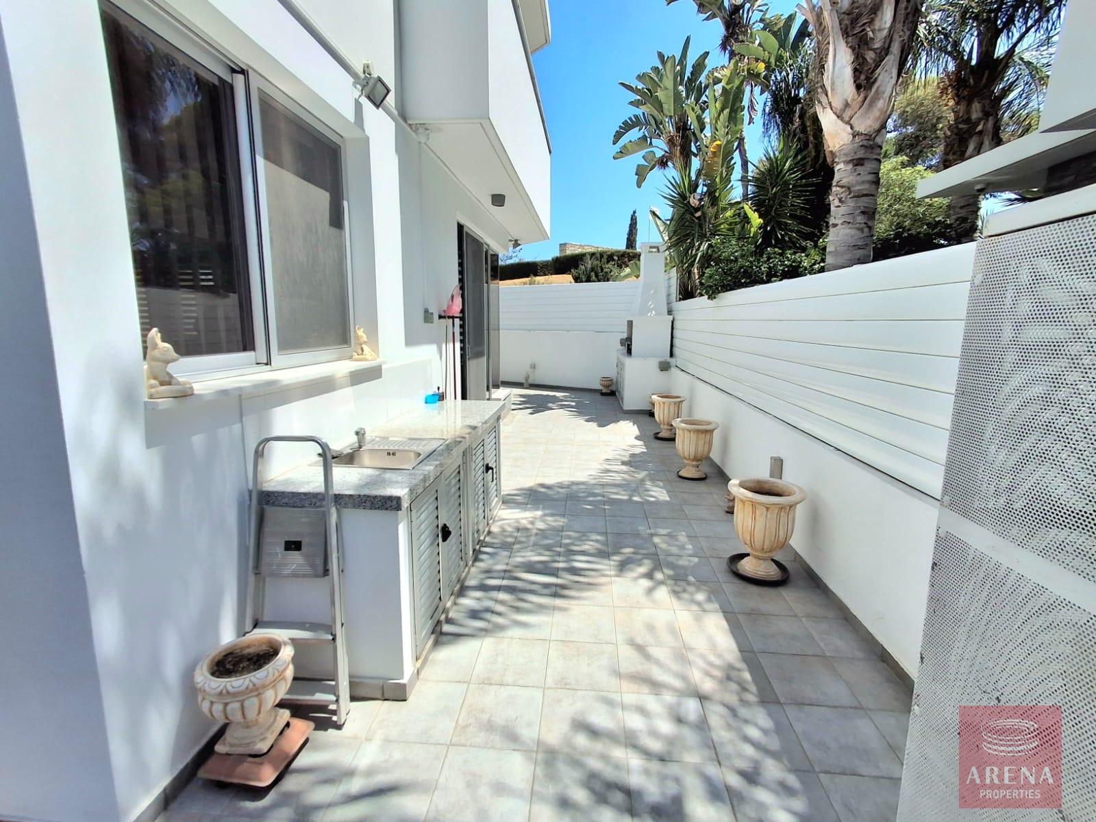 1-VILLA-LIVADIA-5015-29-2