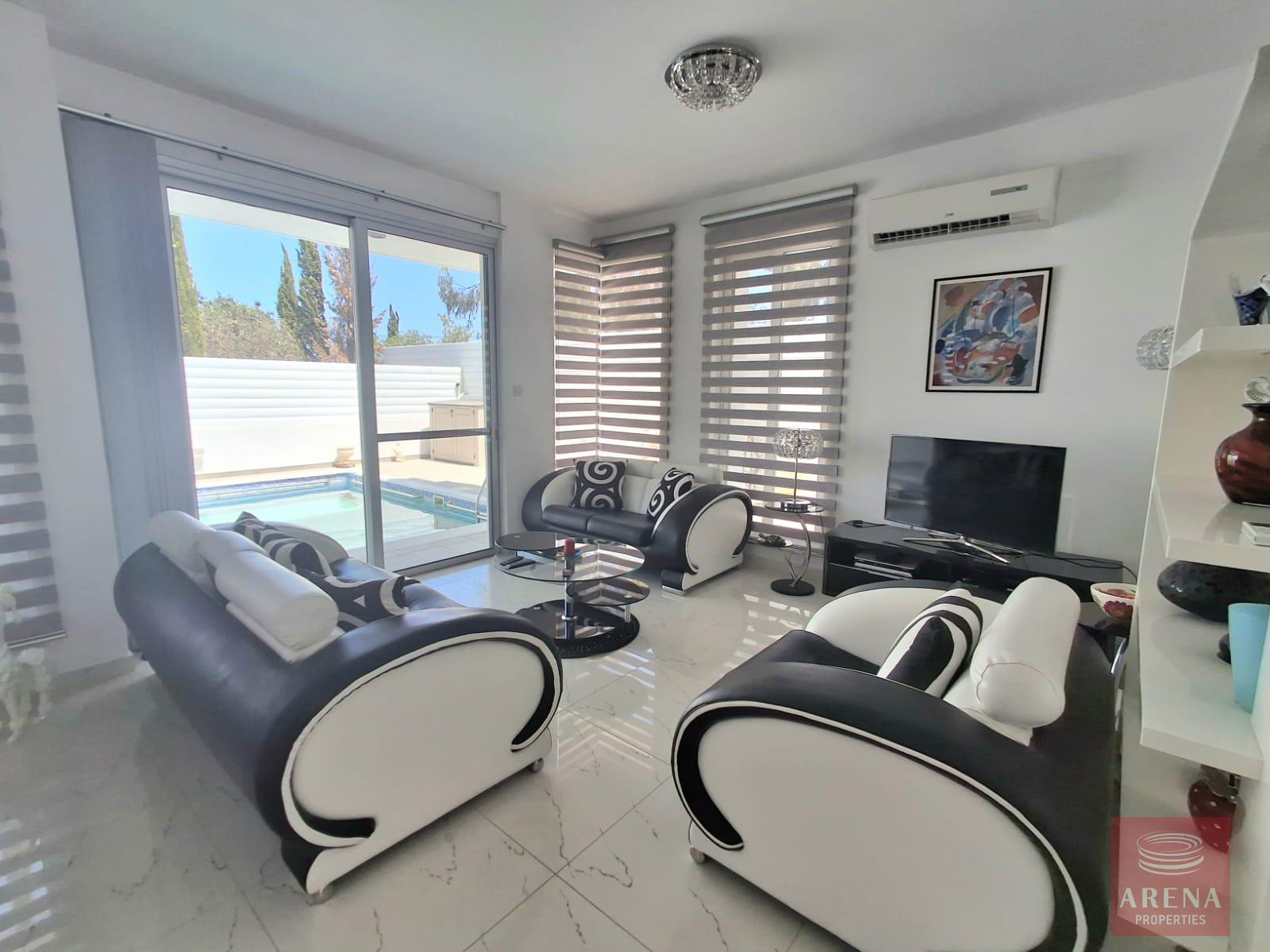 1-VILLA-LIVADIA-5015-6-2